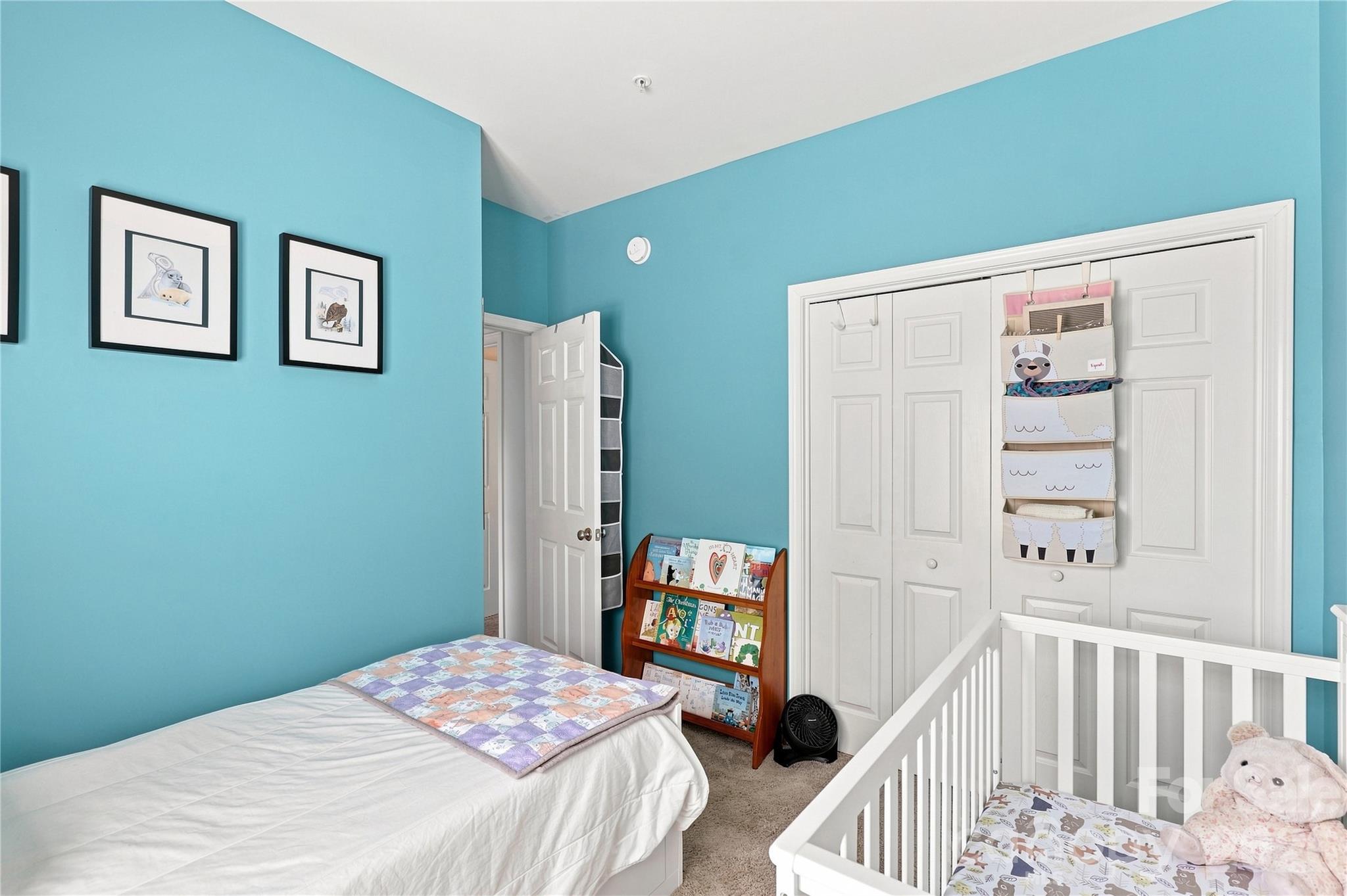 942 Hawthorne Bridge Court — Charlotte