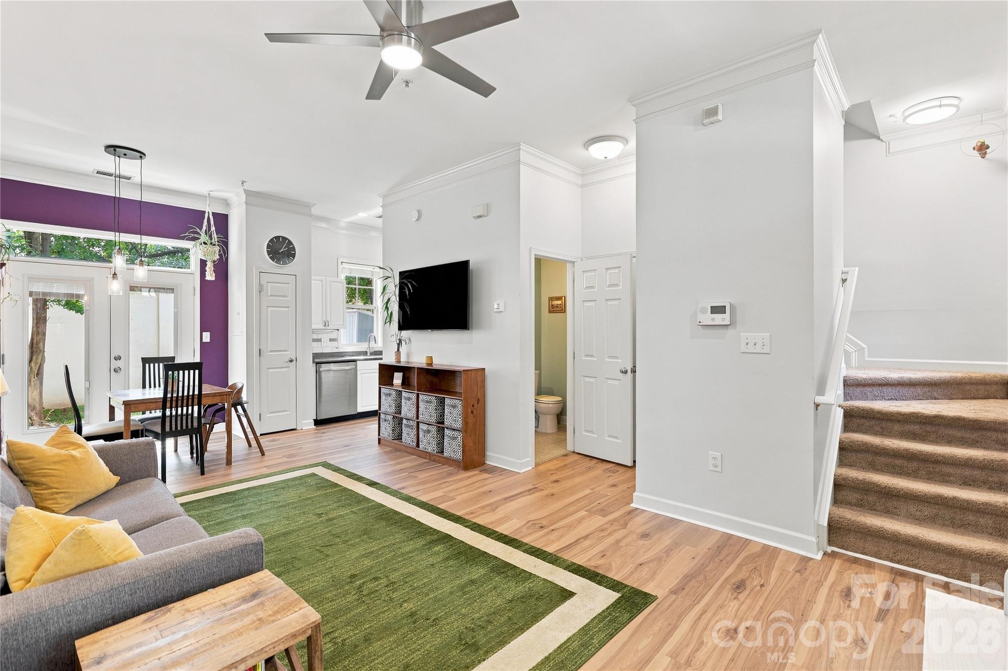 942 Hawthorne Bridge Court — Charlotte
