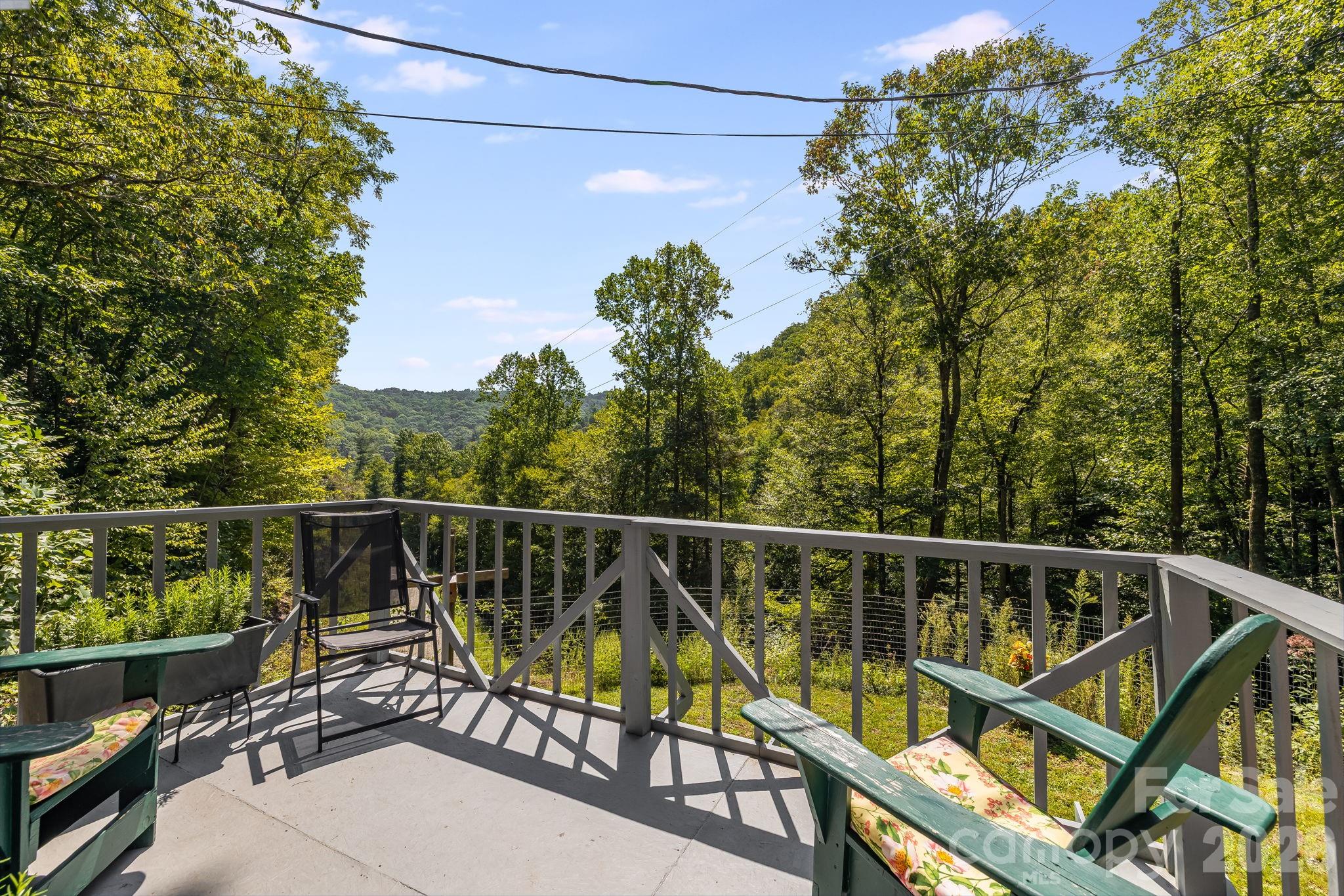 1712 Little Creek Road — Hot Springs