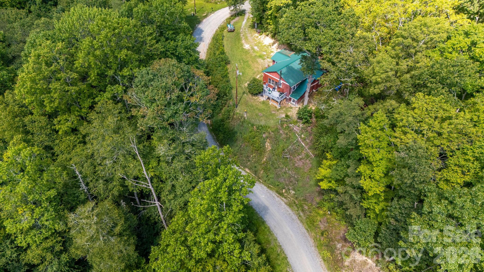 1712 Little Creek Road — Hot Springs
