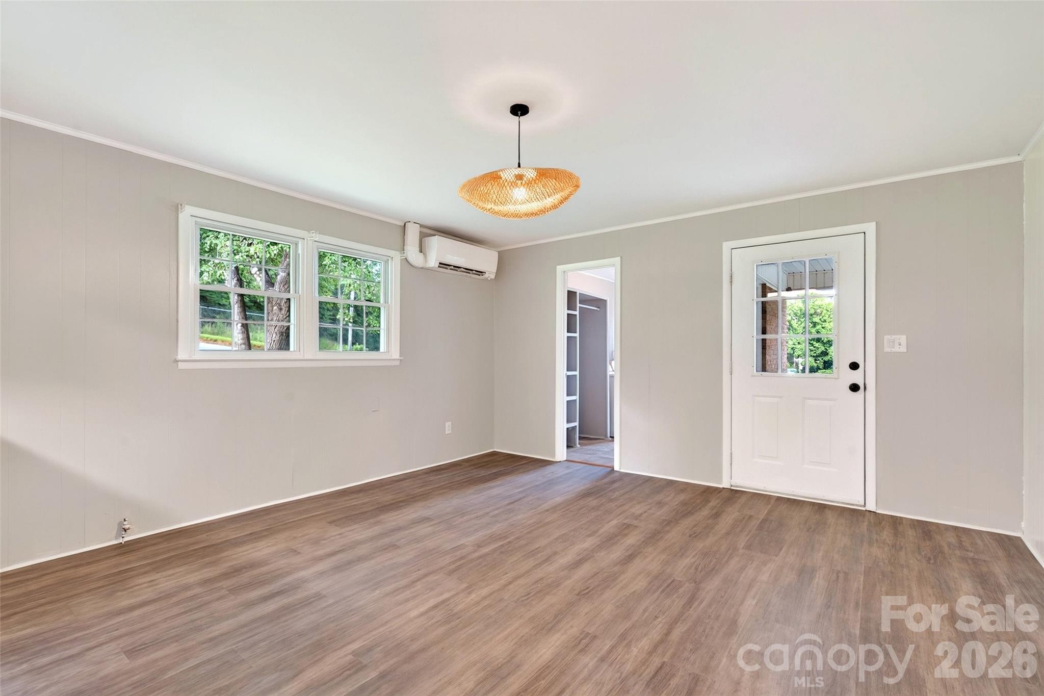 2406 Nix Creek Road — Marion