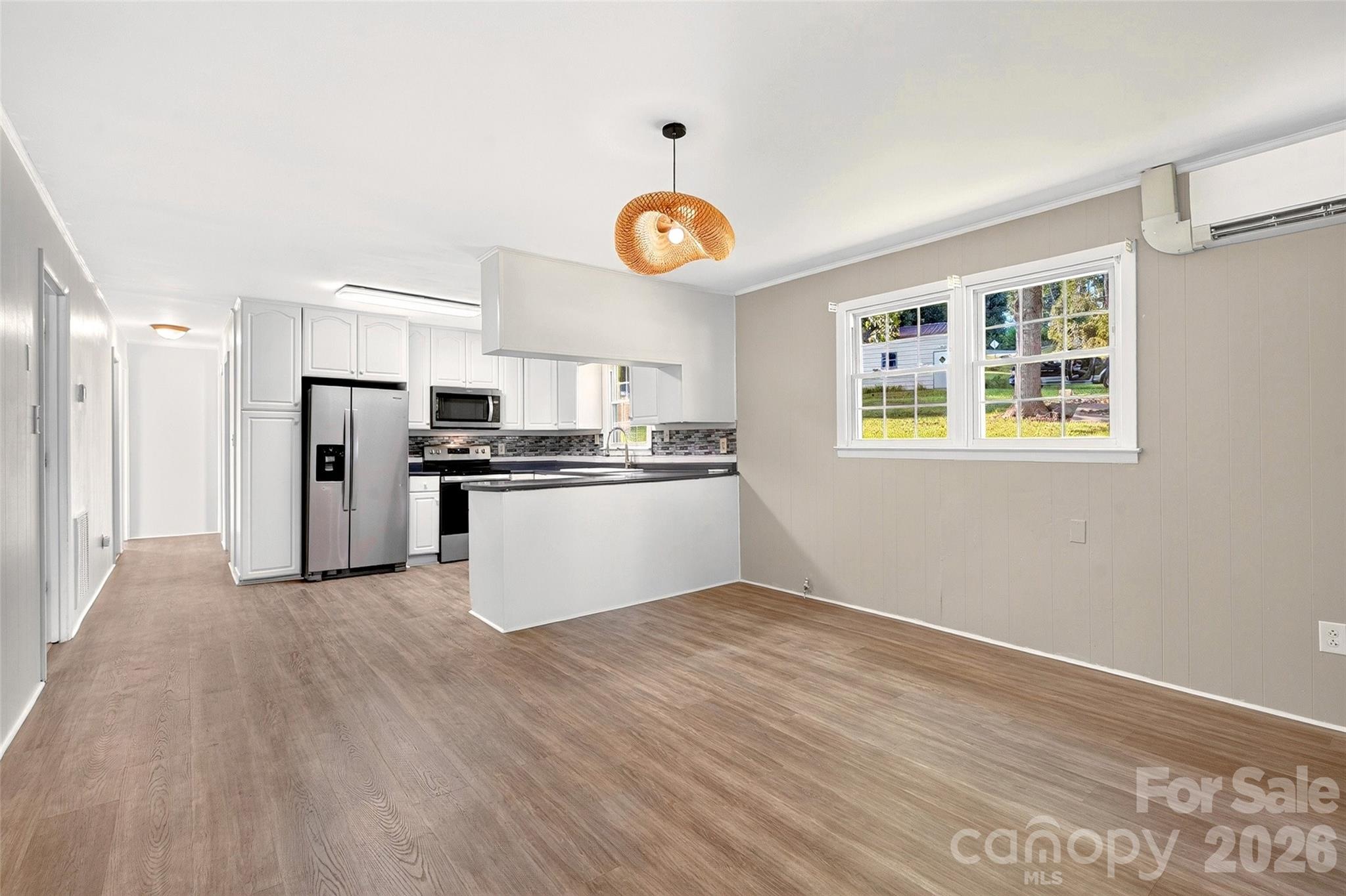 2406 Nix Creek Road — Marion