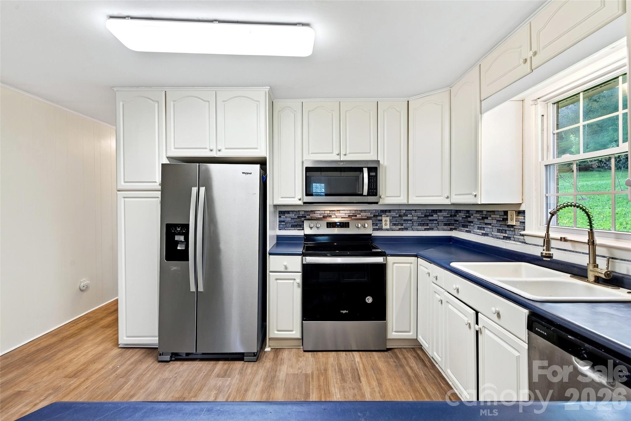 2406 Nix Creek Road — Marion