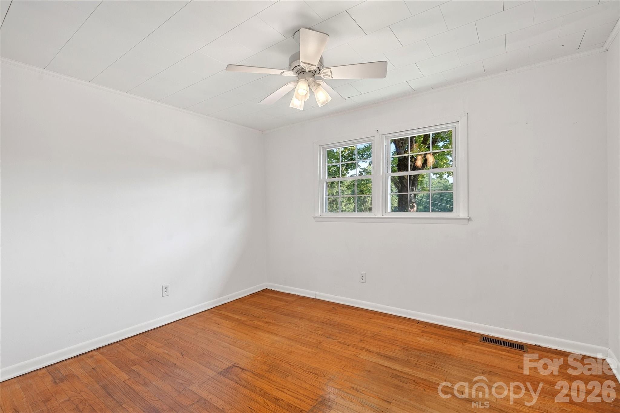2406 Nix Creek Road — Marion