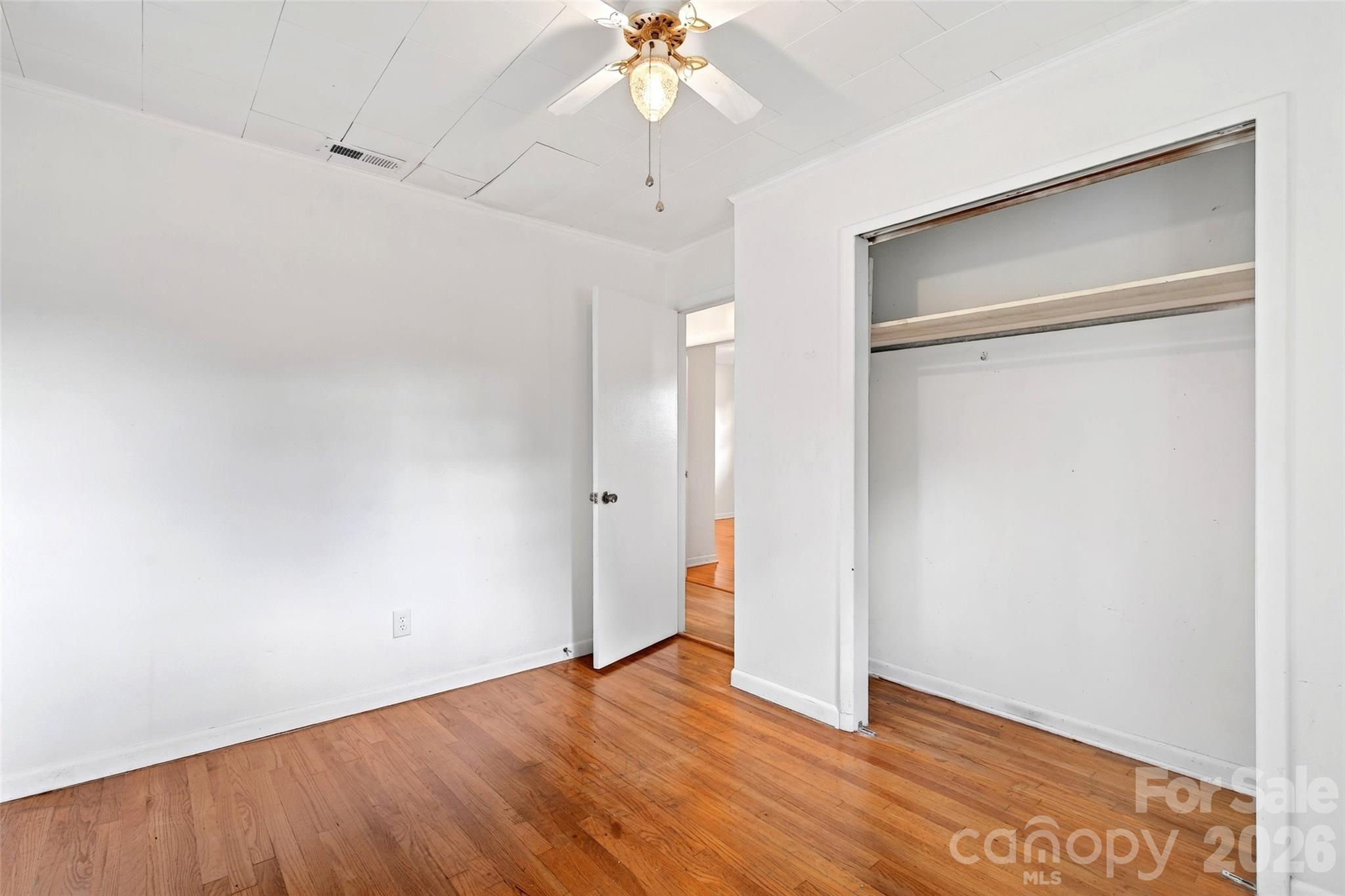 2406 Nix Creek Road — Marion