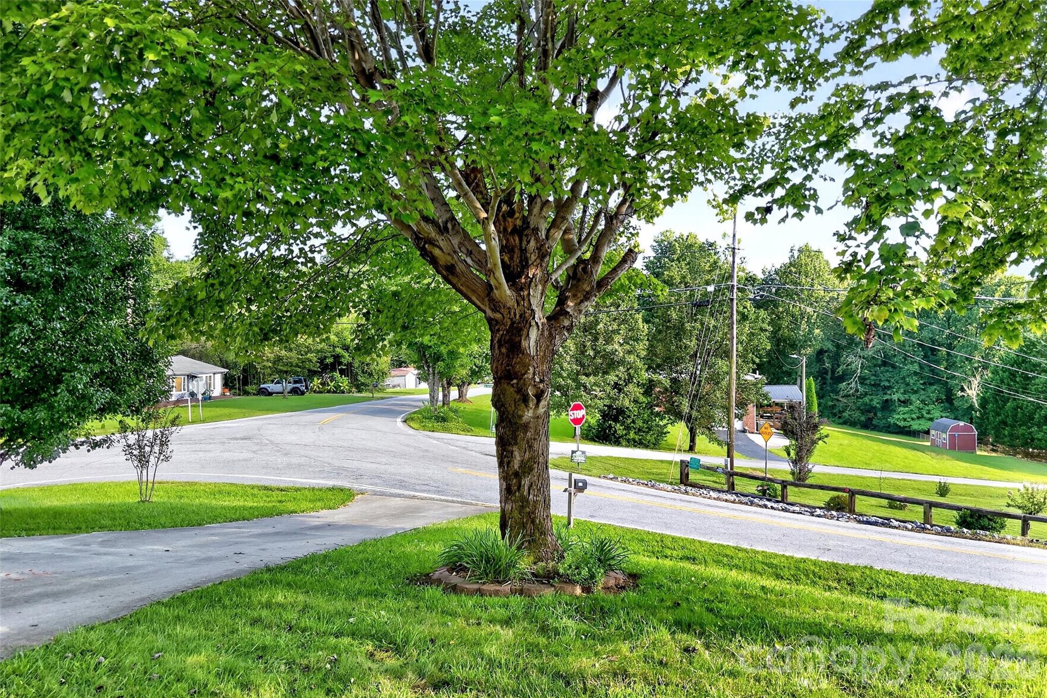 2406 Nix Creek Road — Marion