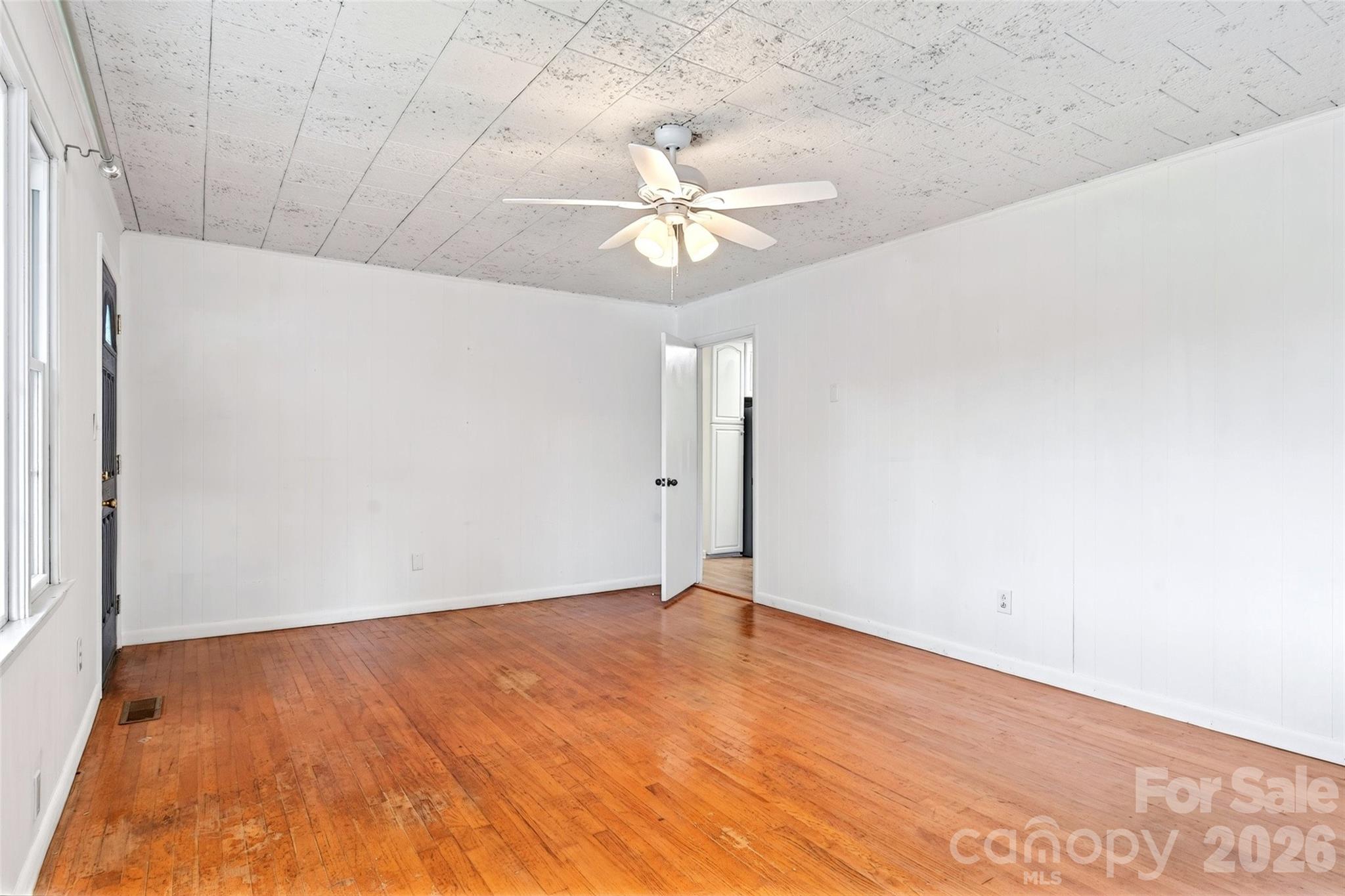 2406 Nix Creek Road — Marion