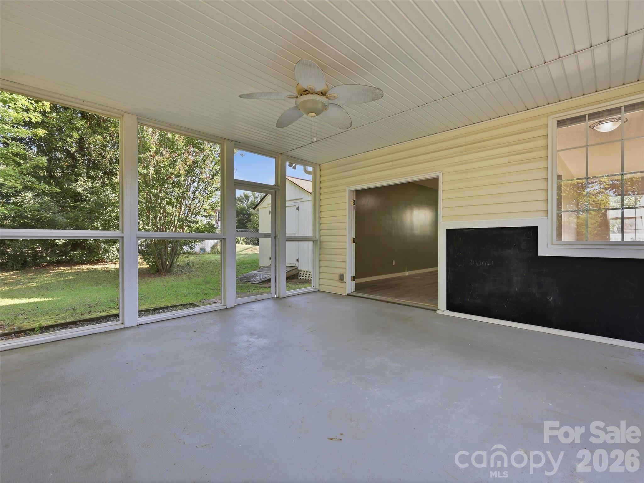 11 Brant Lane — Weaverville