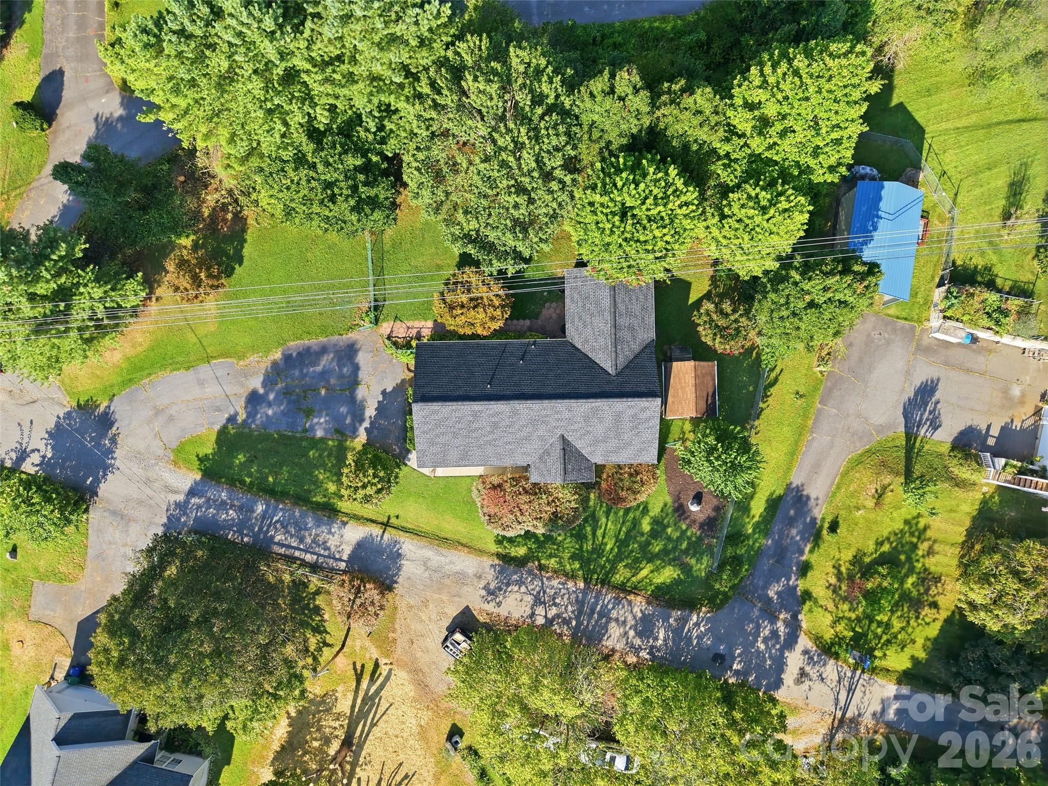 11 Brant Lane — Weaverville