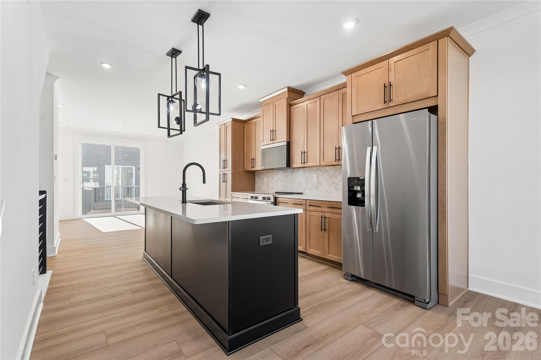 3704 S Tryon Street — Charlotte