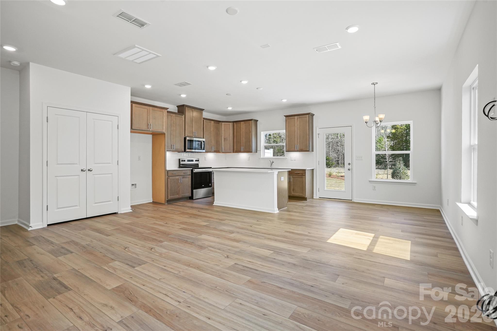 13027 Muscovy Court — Charlotte