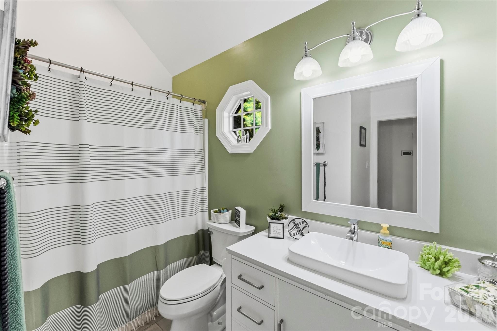 1277 White Pond Drive — Gastonia