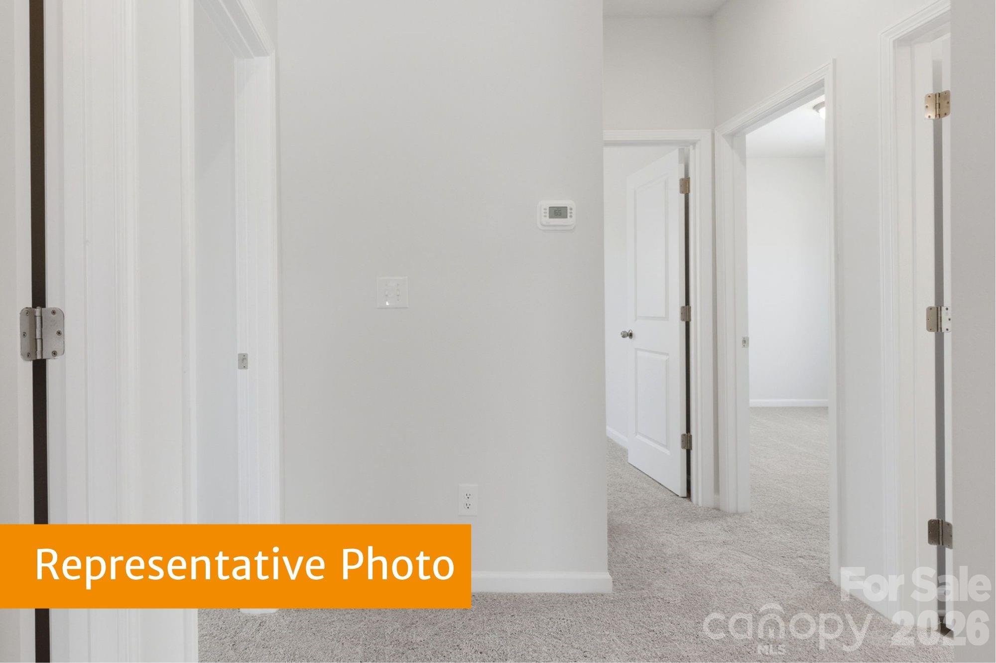 908 Rowe Crossing Drive — Newton