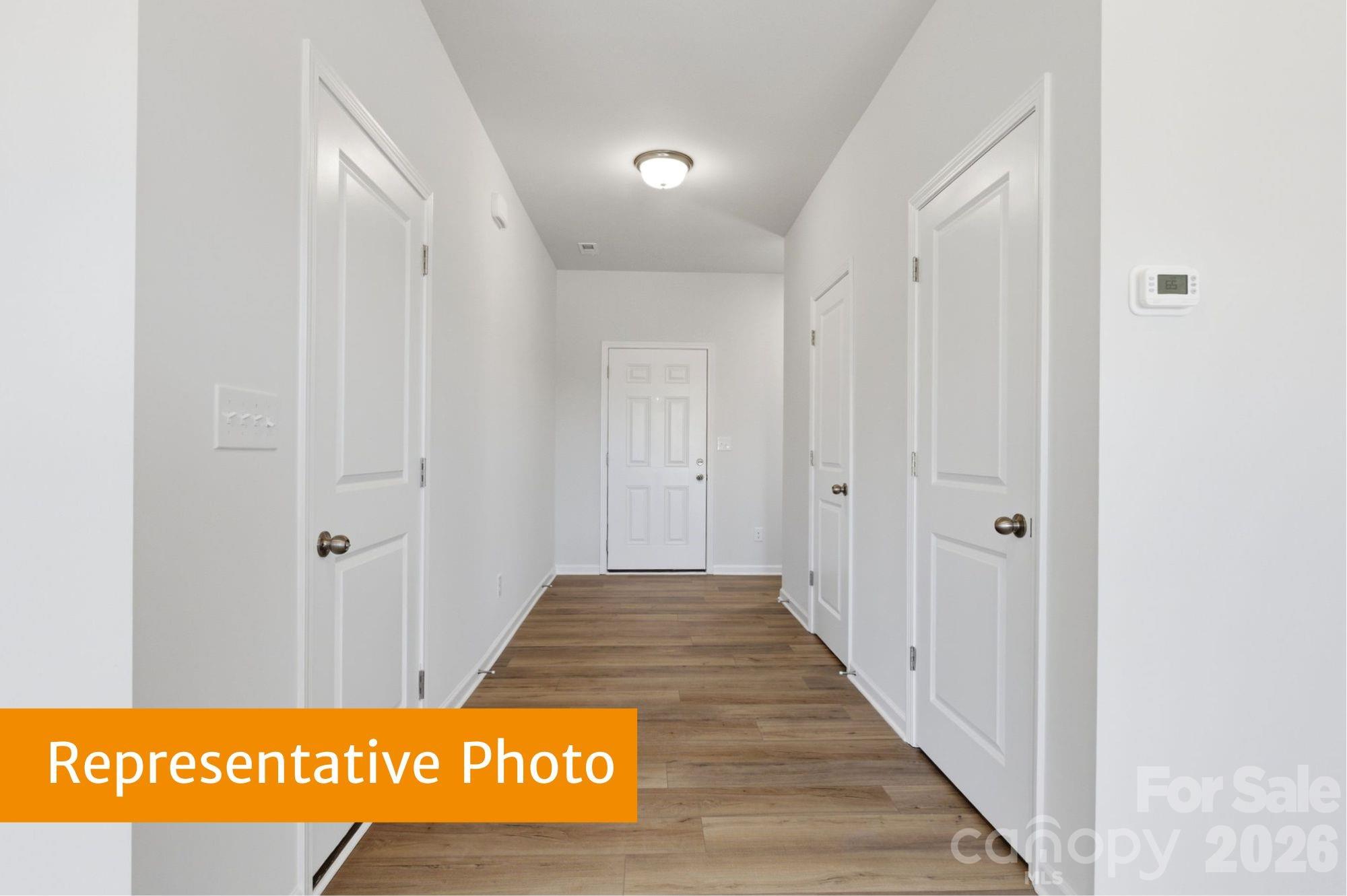 908 Rowe Crossing Drive — Newton