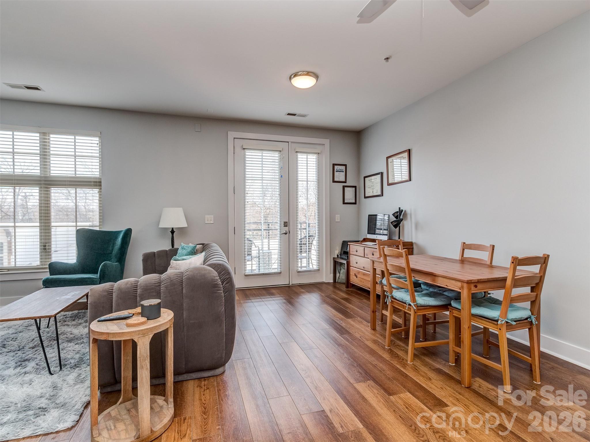 1101 W 1st Street #211 — Charlotte