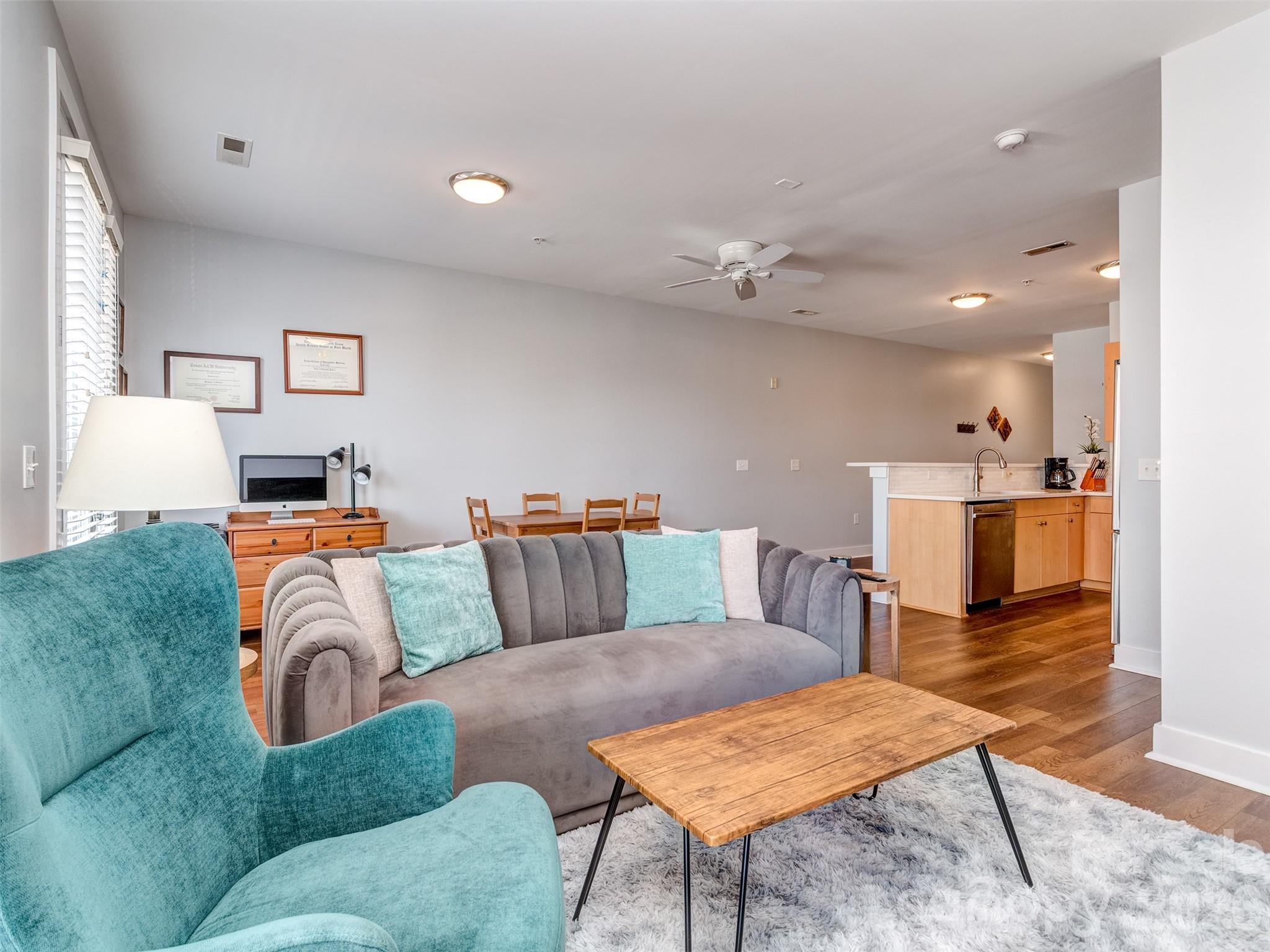 1101 W 1st Street #211 — Charlotte