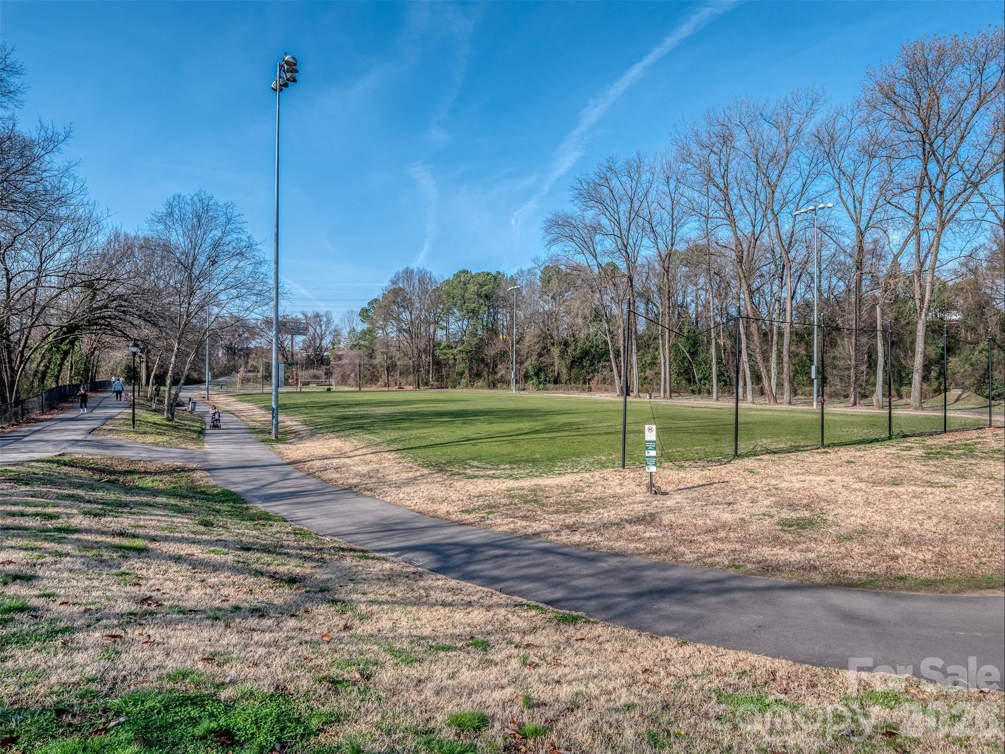 1101 W 1st Street #211 — Charlotte