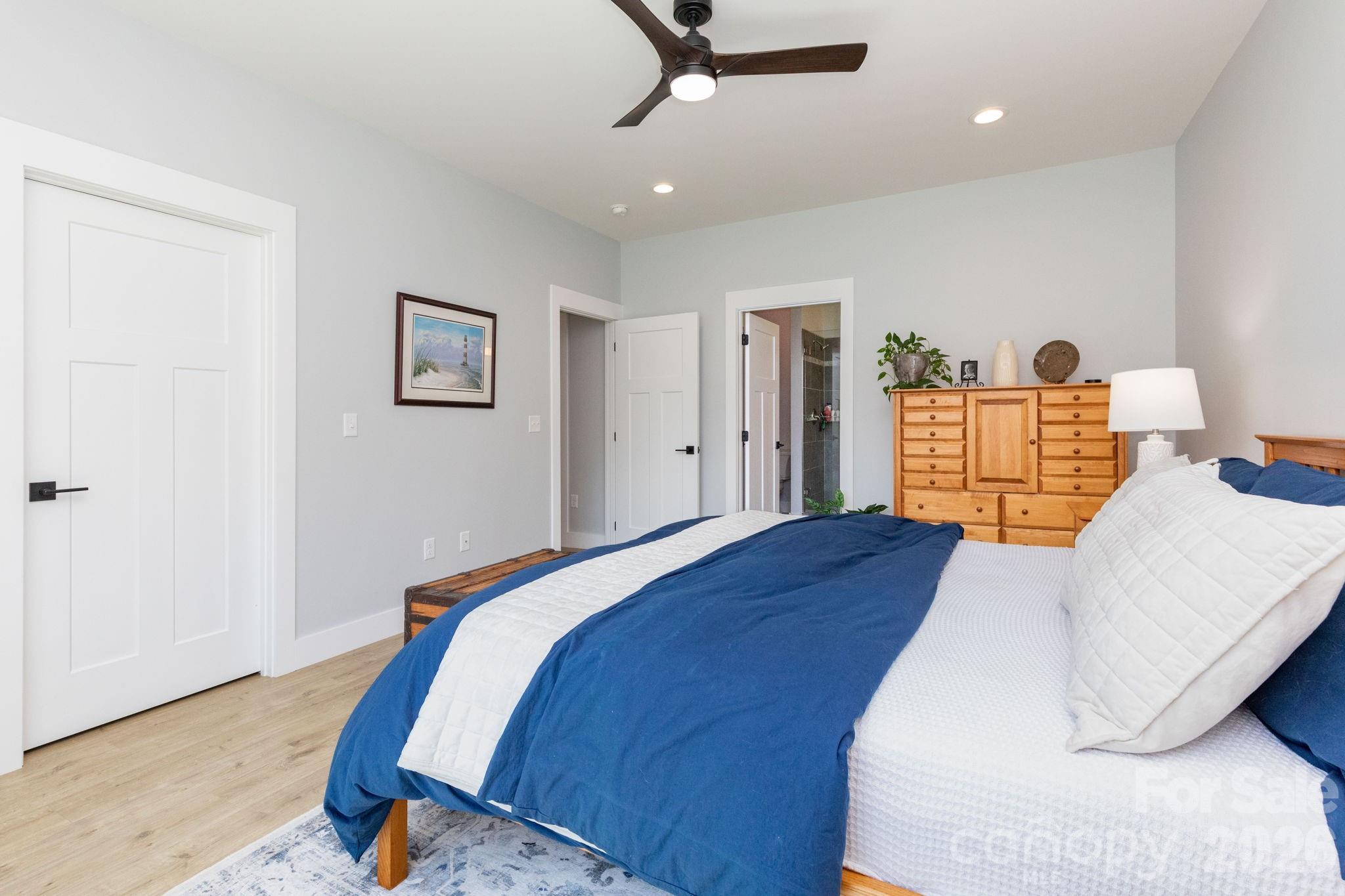 206 Padgettown Road — Black Mountain