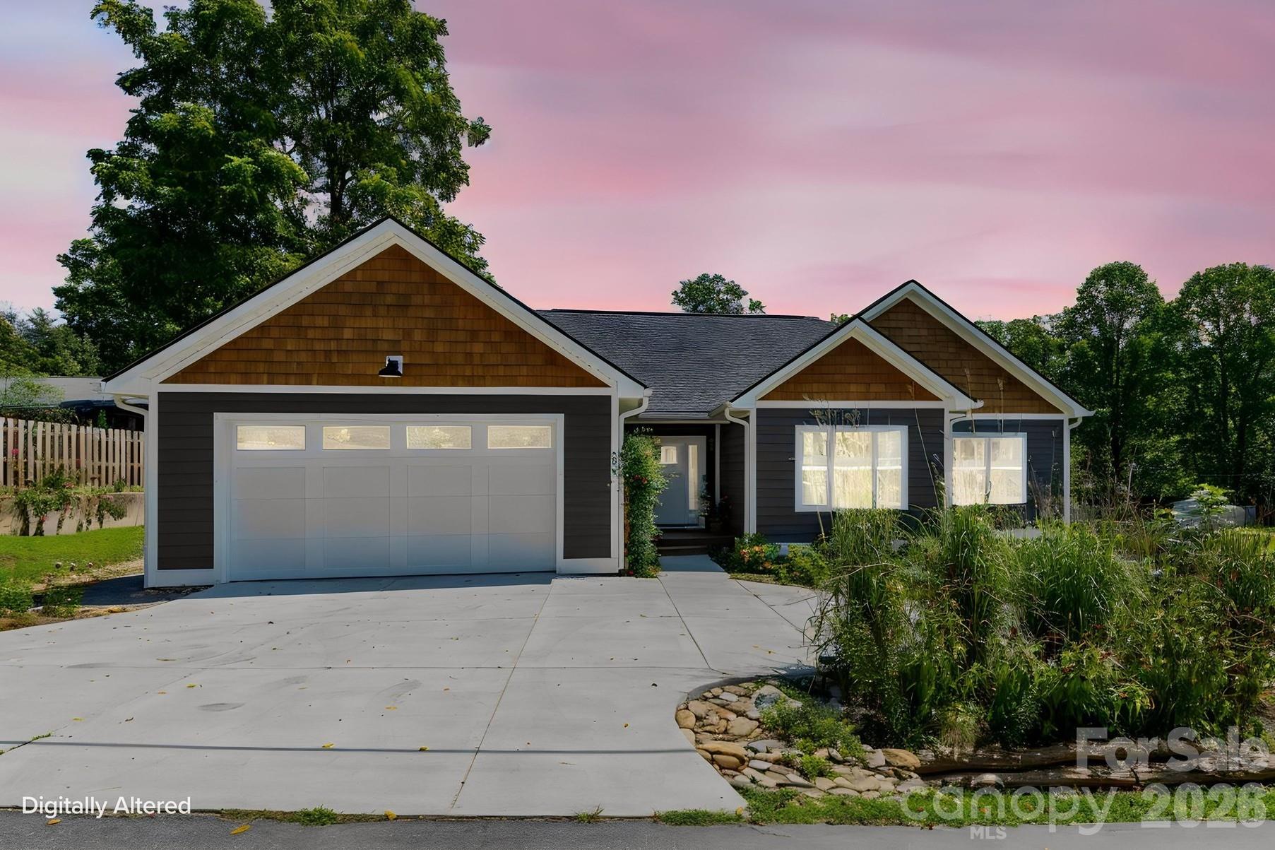 206 Padgettown Road — Black Mountain