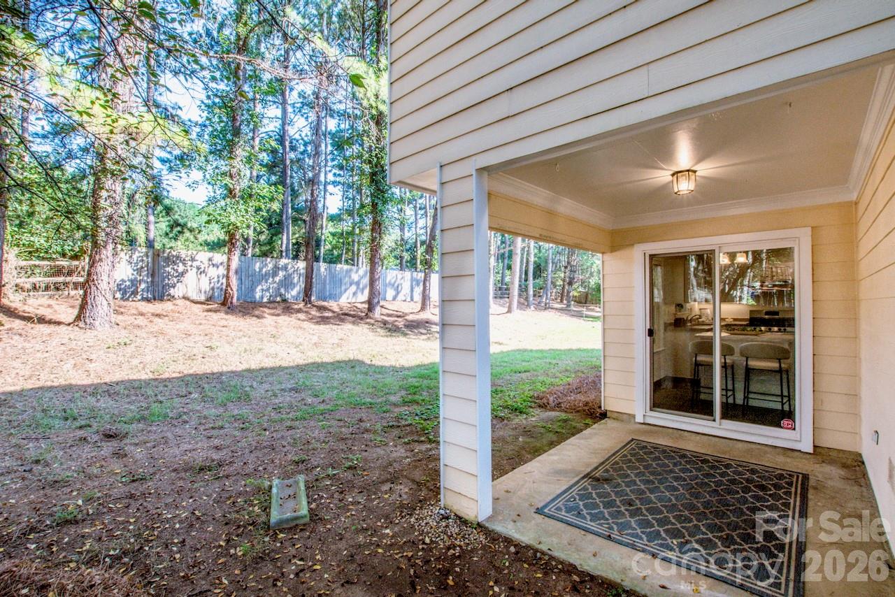7605 Wynstone Ridge Circle — Huntersville