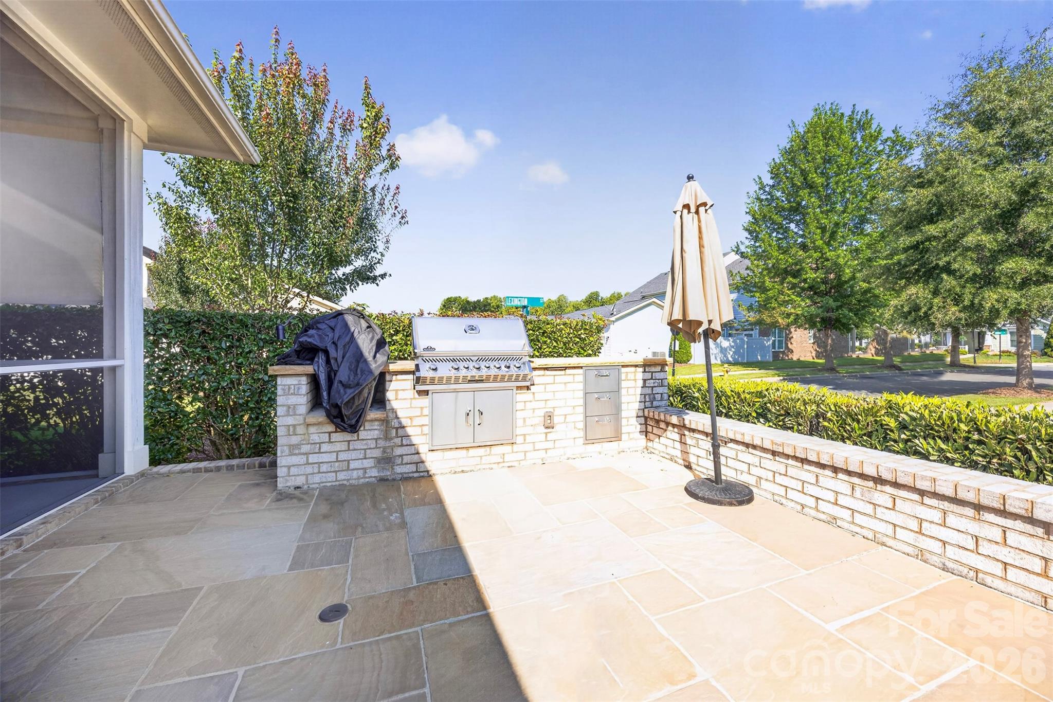 4245 Courtly Lane — Belmont
