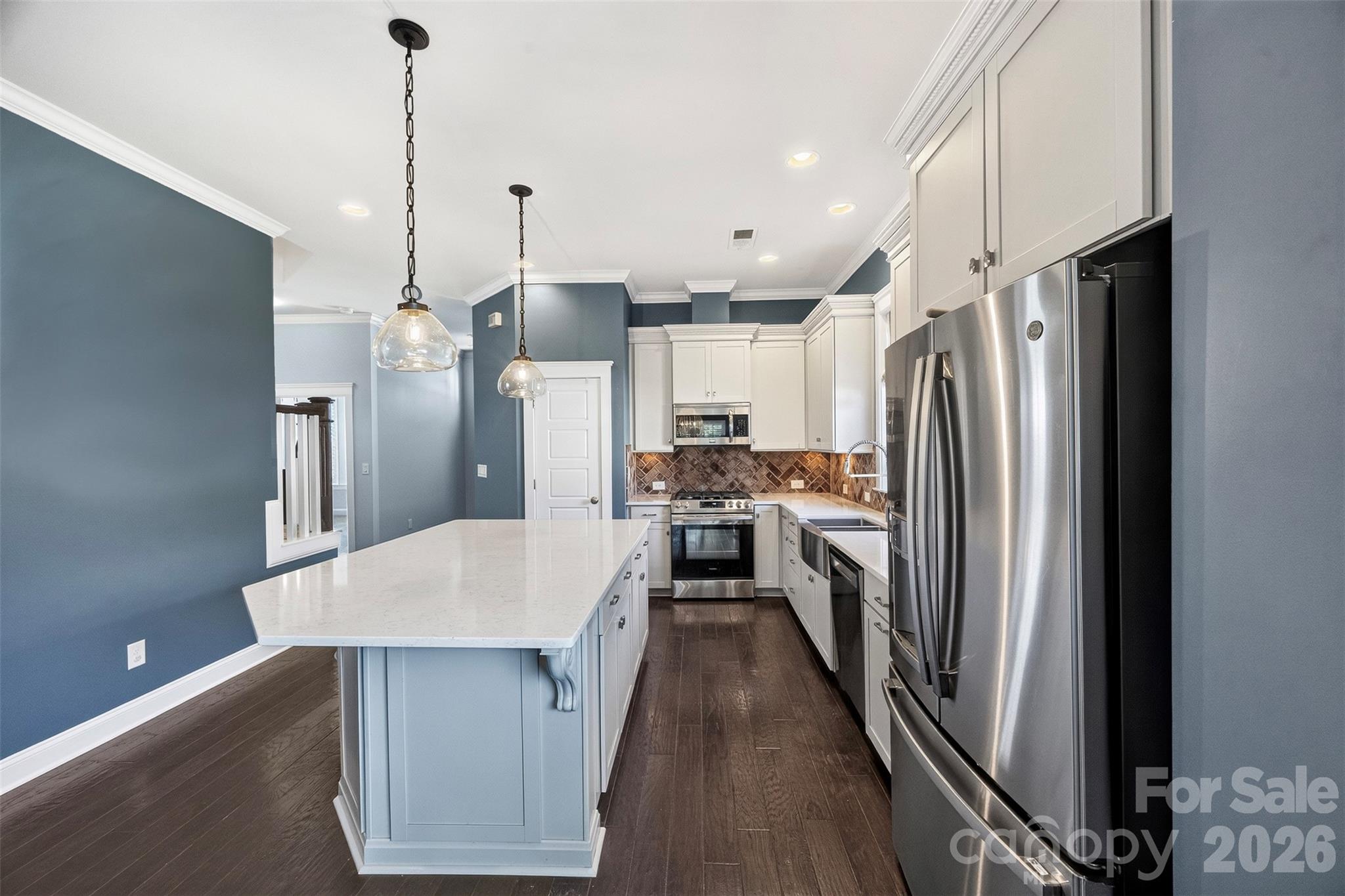 4245 Courtly Lane — Belmont