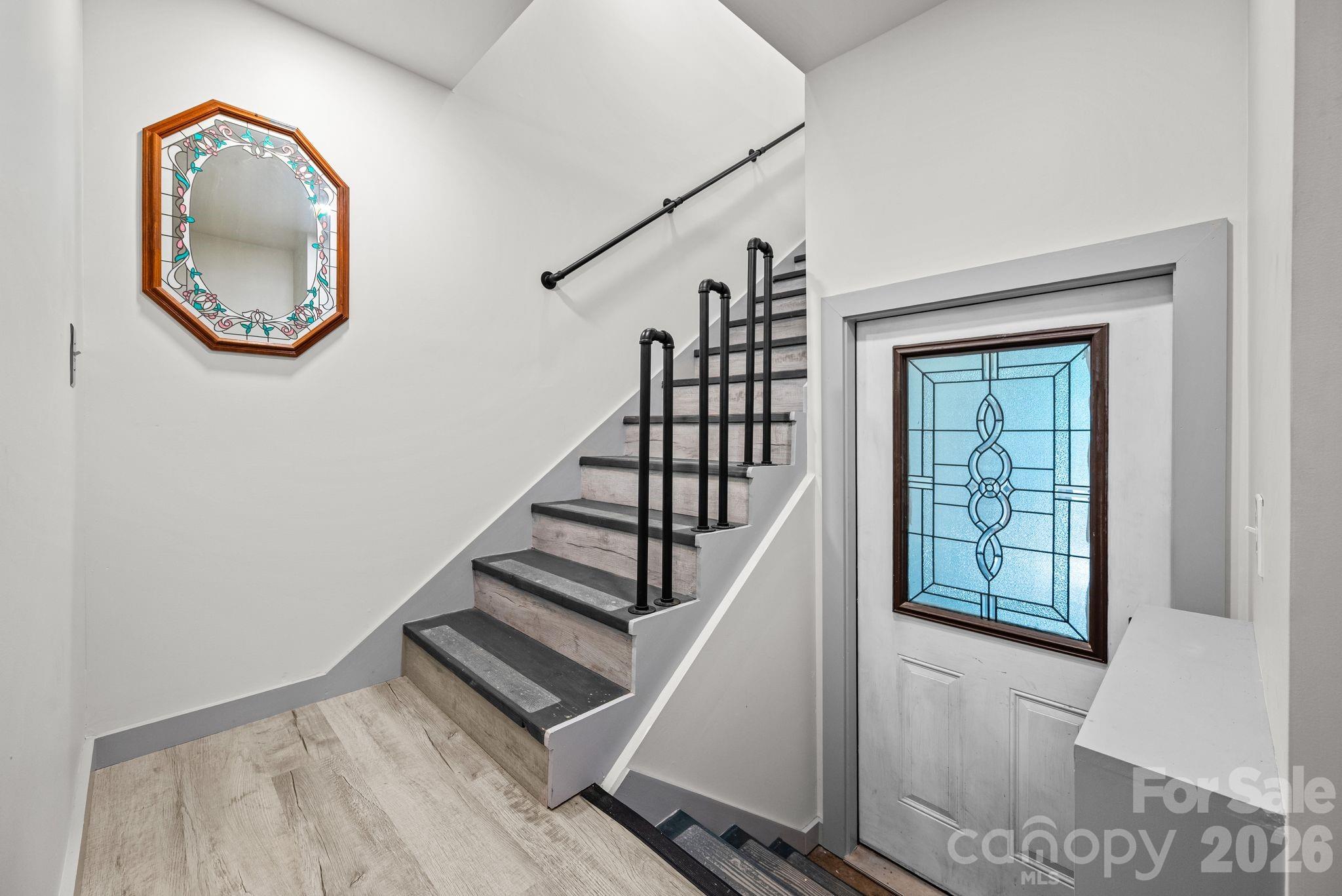 949 Dav Road — Hays