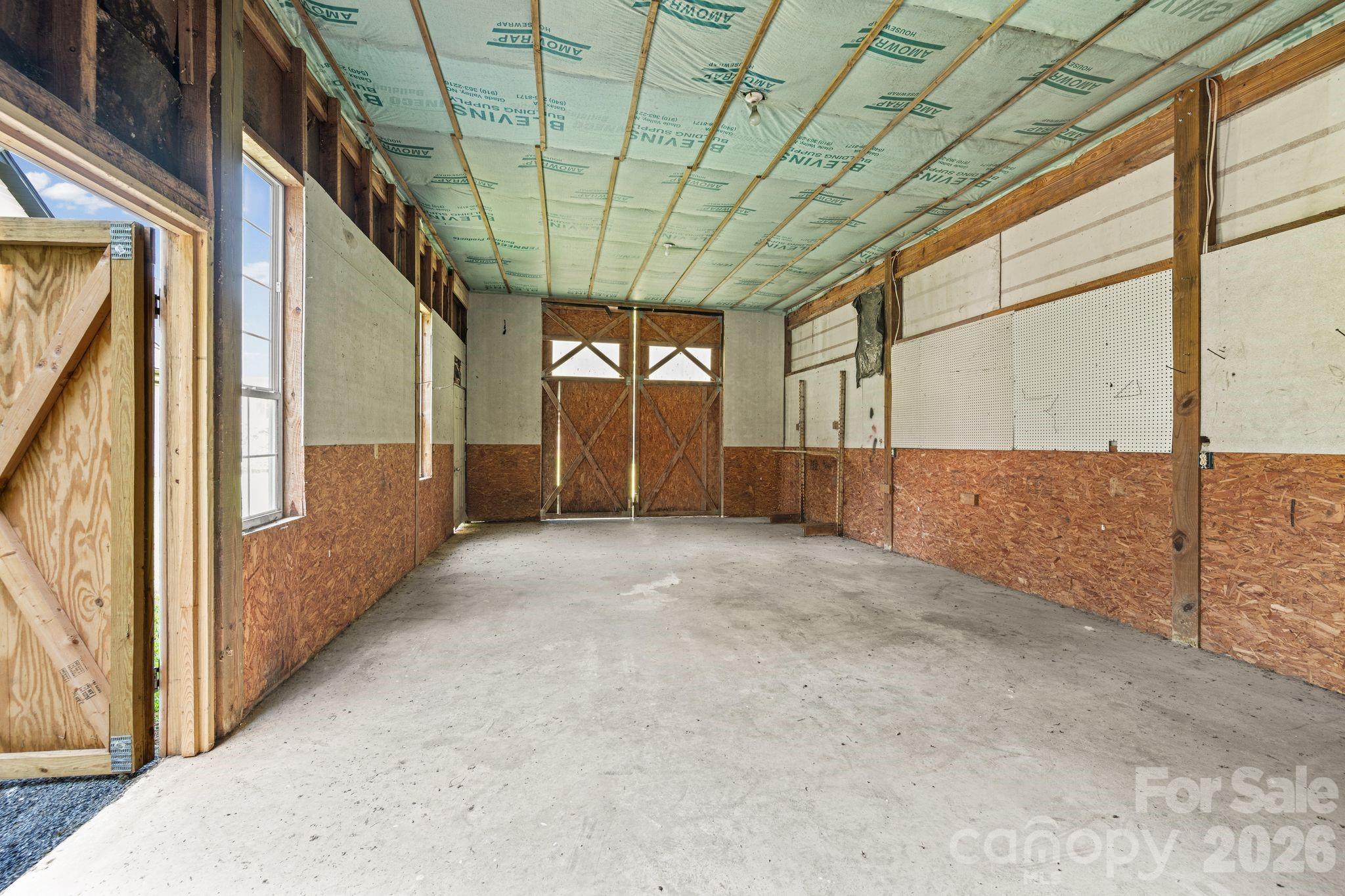 949 Dav Road — Hays