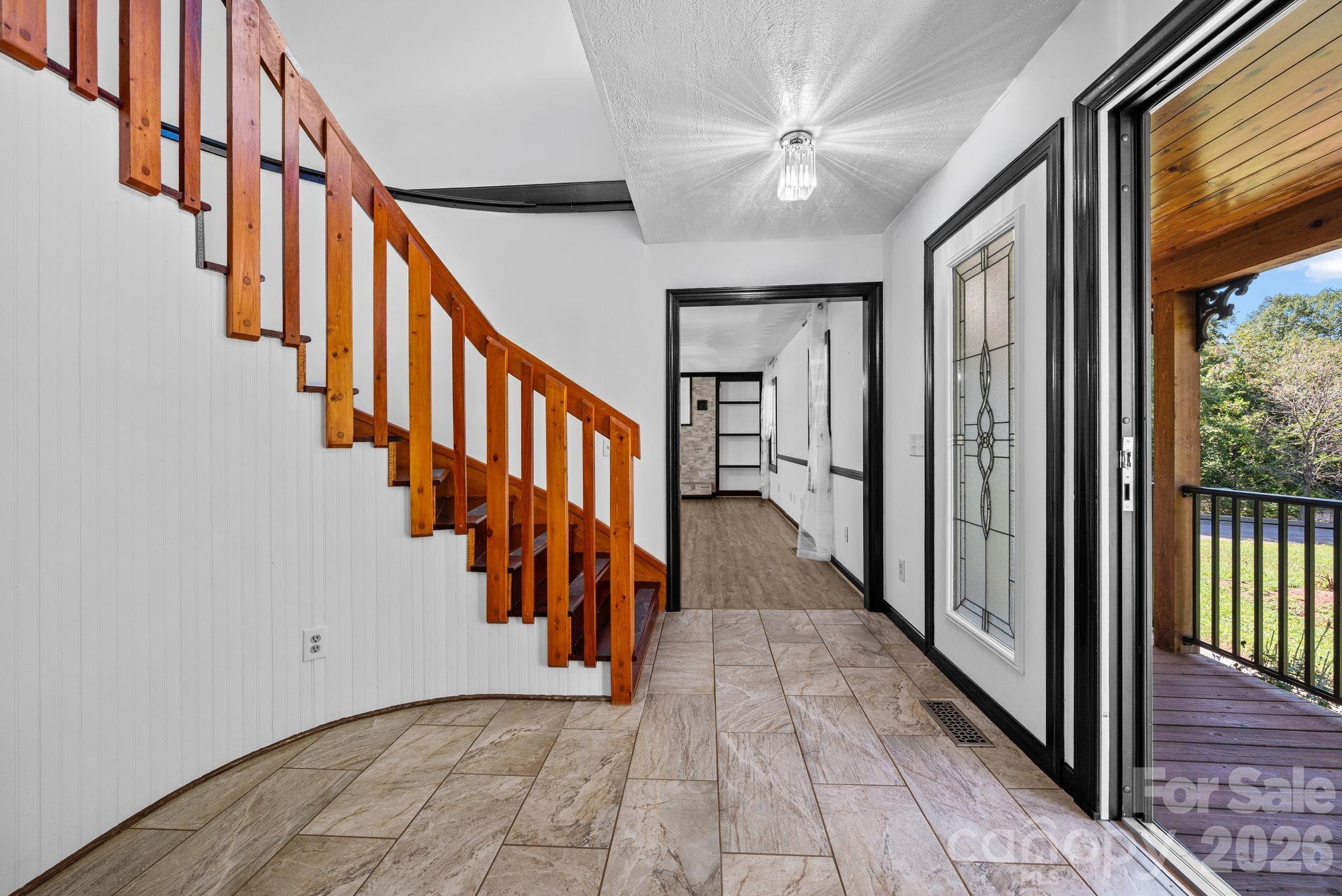 949 Dav Road — Hays