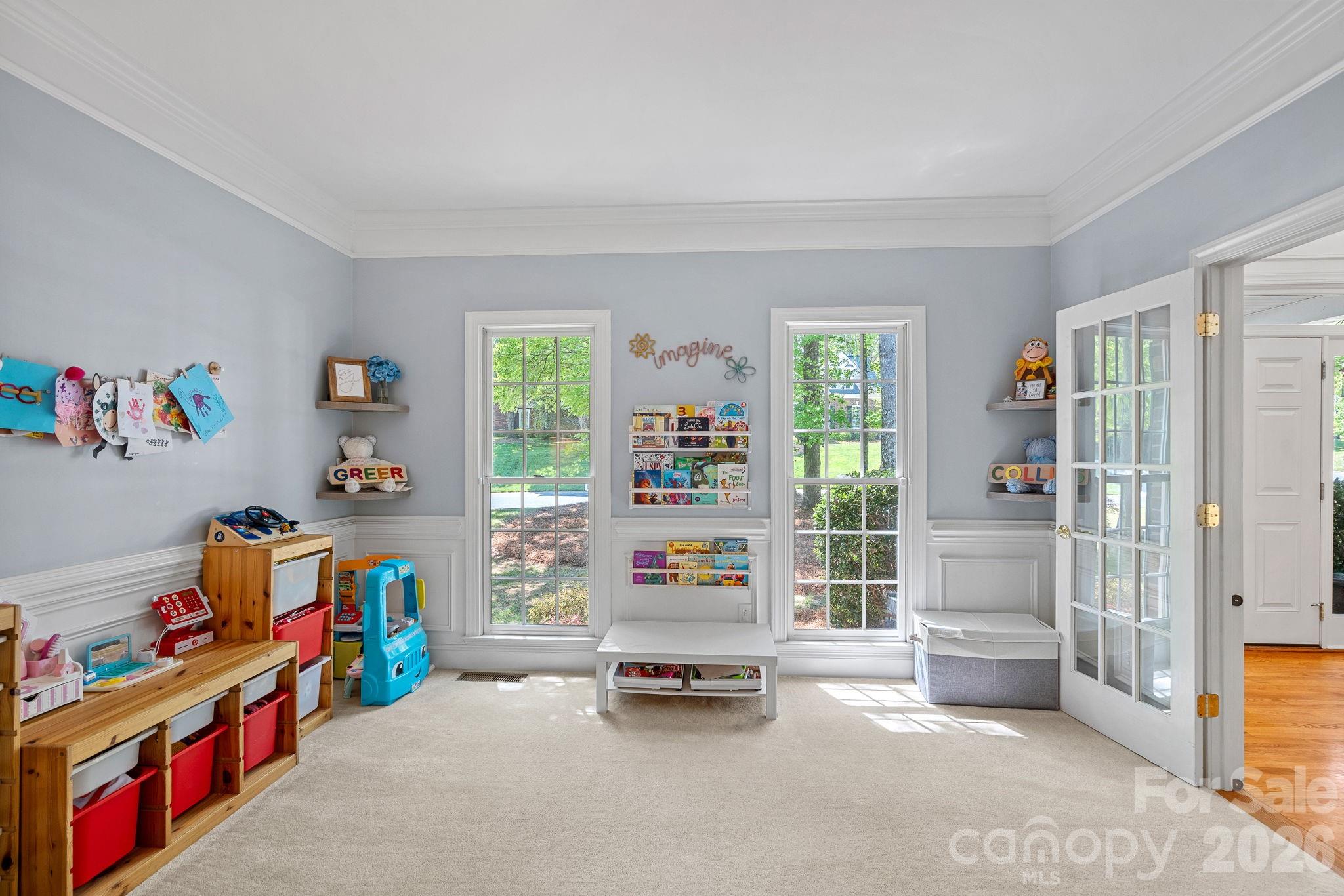 2401 Flagstick Drive — Matthews