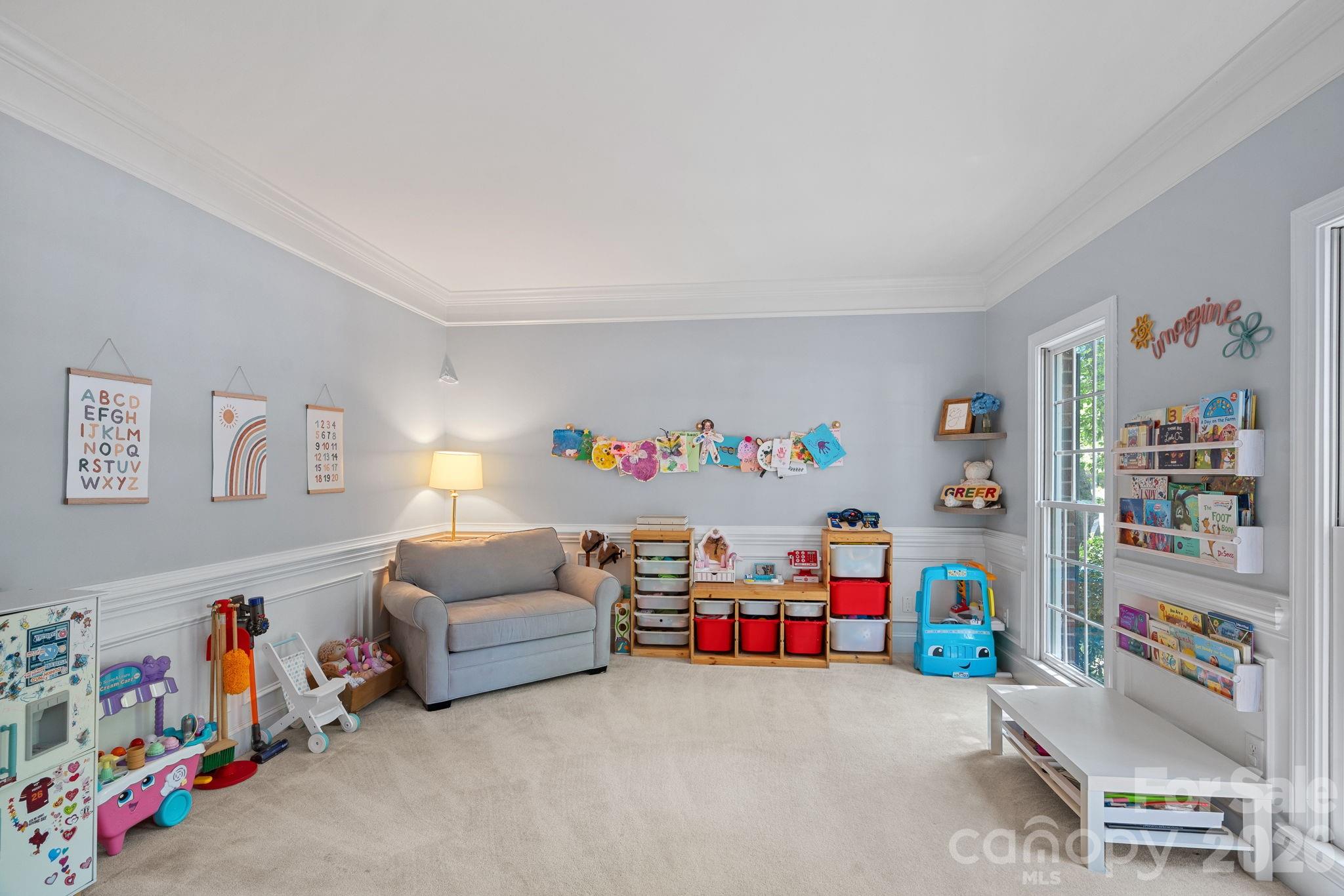 2401 Flagstick Drive — Matthews