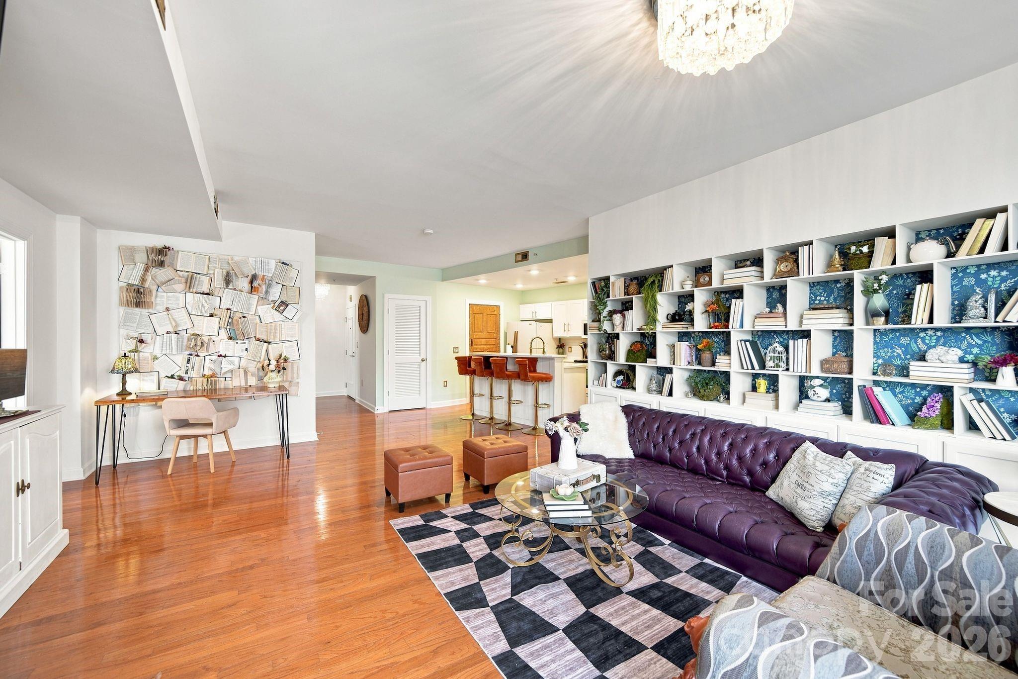 718 W Trade Street #808 — Charlotte