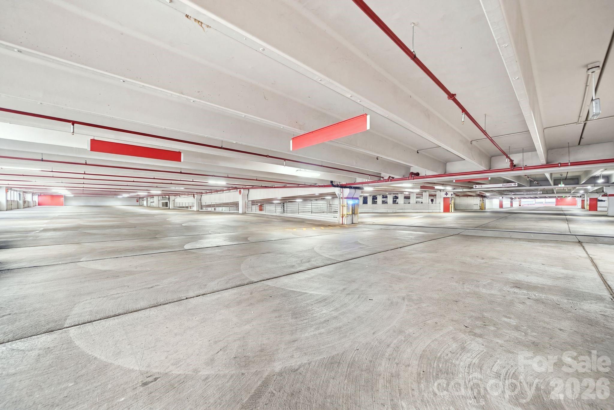 718 W Trade Street #808 — Charlotte