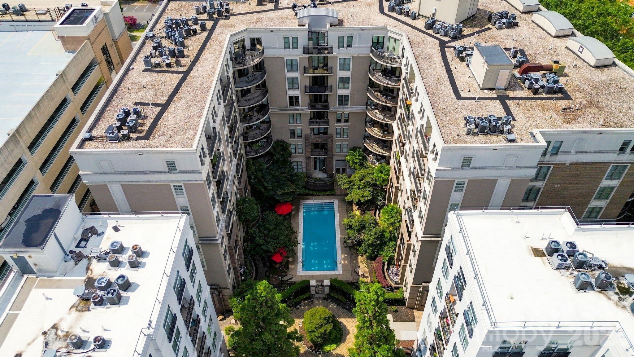 718 W Trade Street #808 — Charlotte