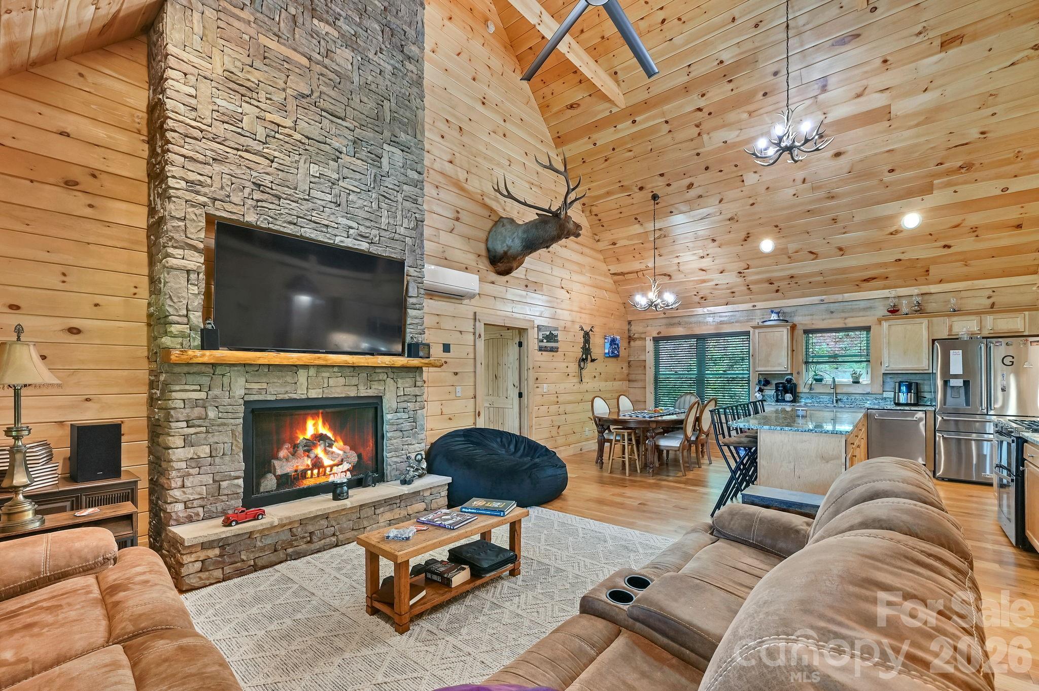 1140 Caney Fork Road — Marshall