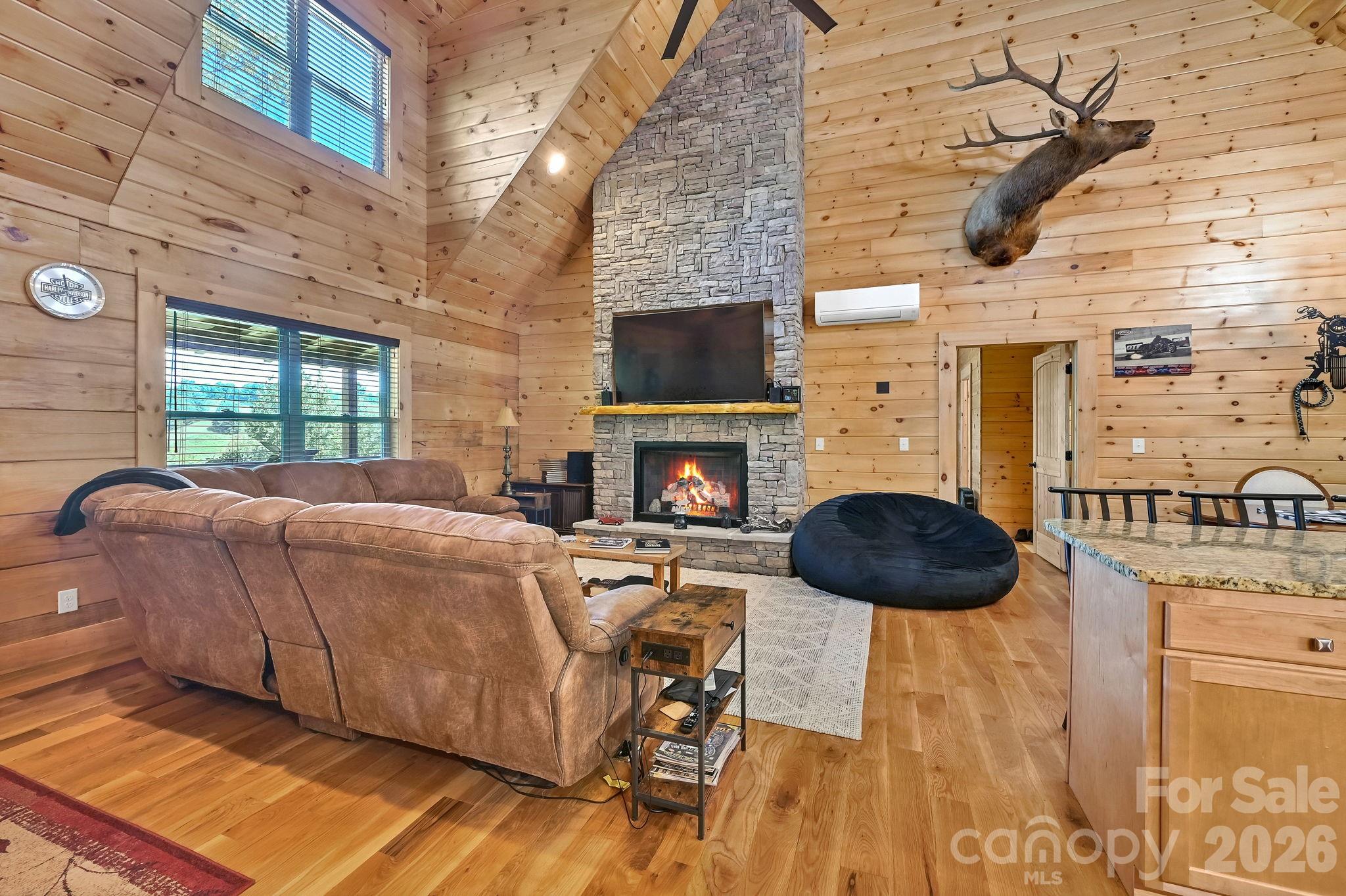 1140 Caney Fork Road — Marshall