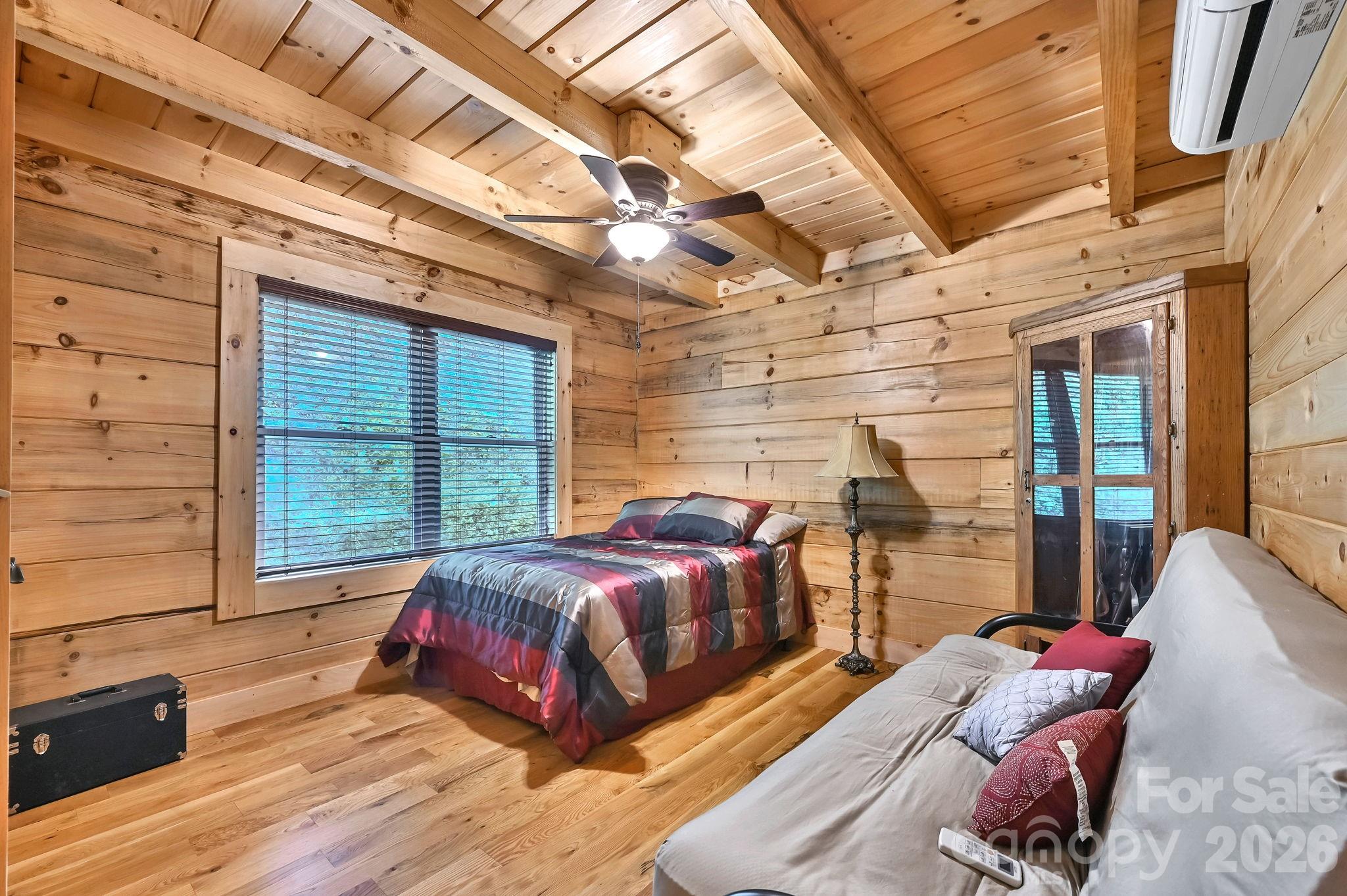 1140 Caney Fork Road — Marshall