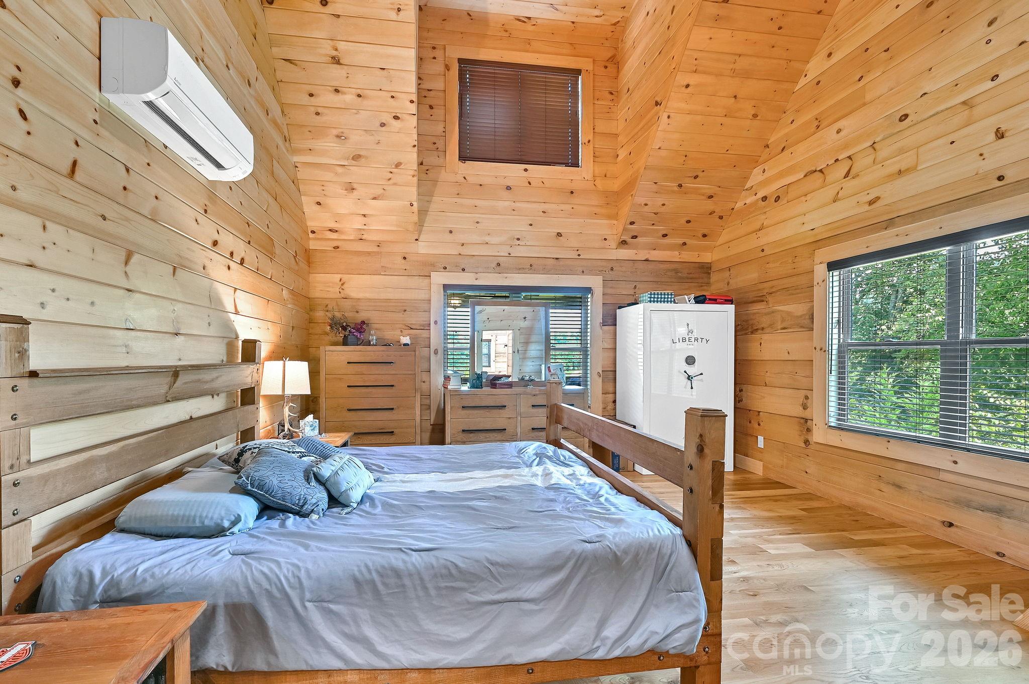 1140 Caney Fork Road — Marshall