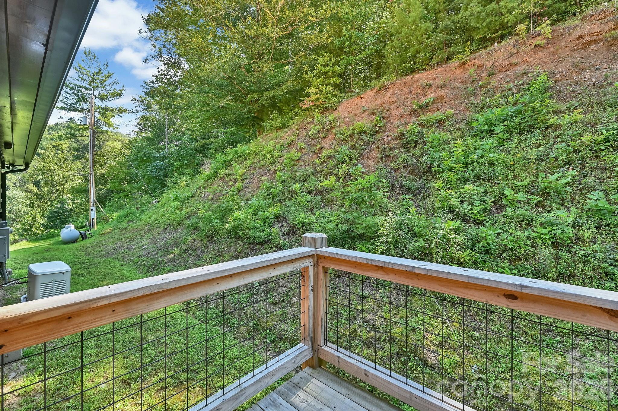 1140 Caney Fork Road — Marshall