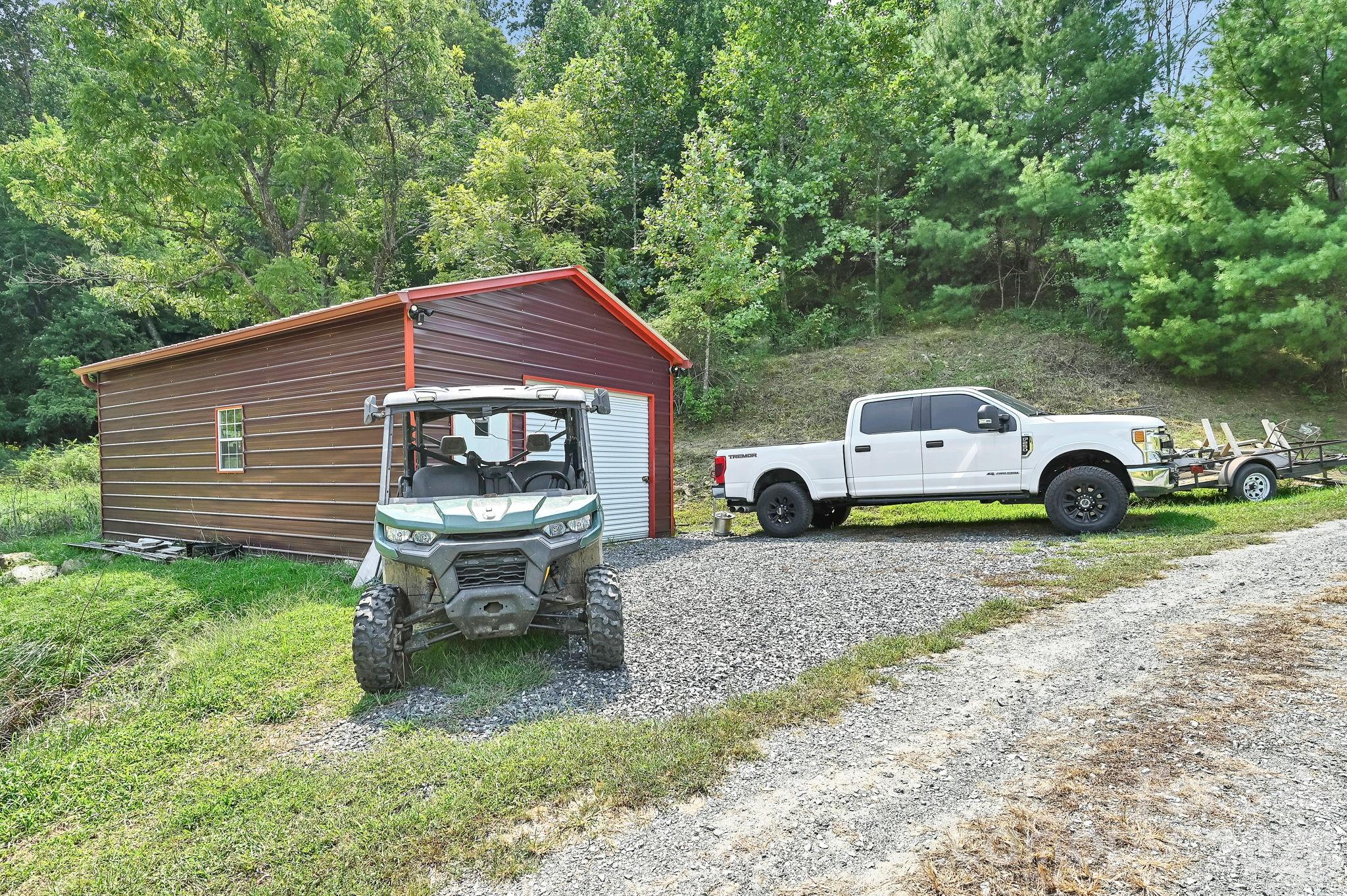1140 Caney Fork Road — Marshall