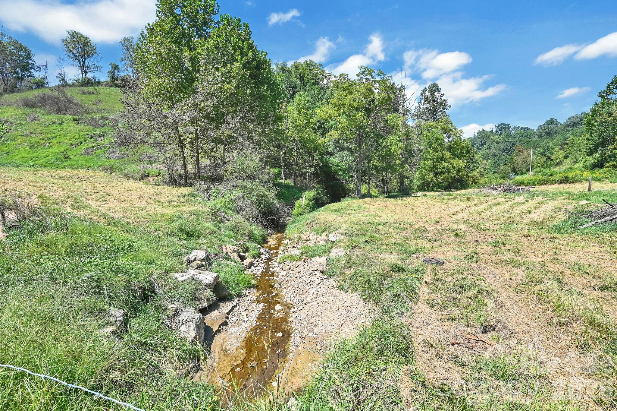 1140 Caney Fork Road — Marshall