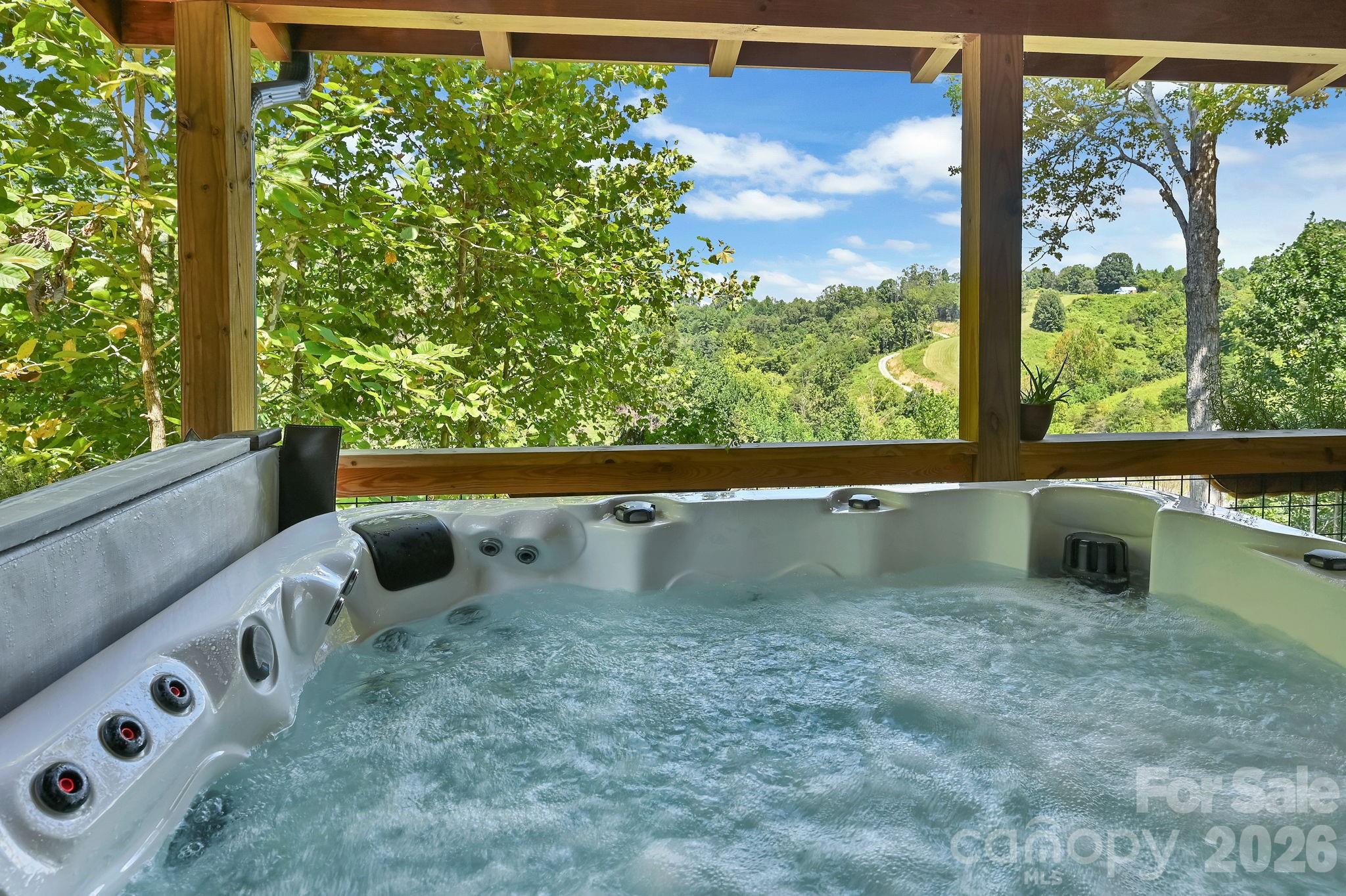 1140 Caney Fork Road — Marshall