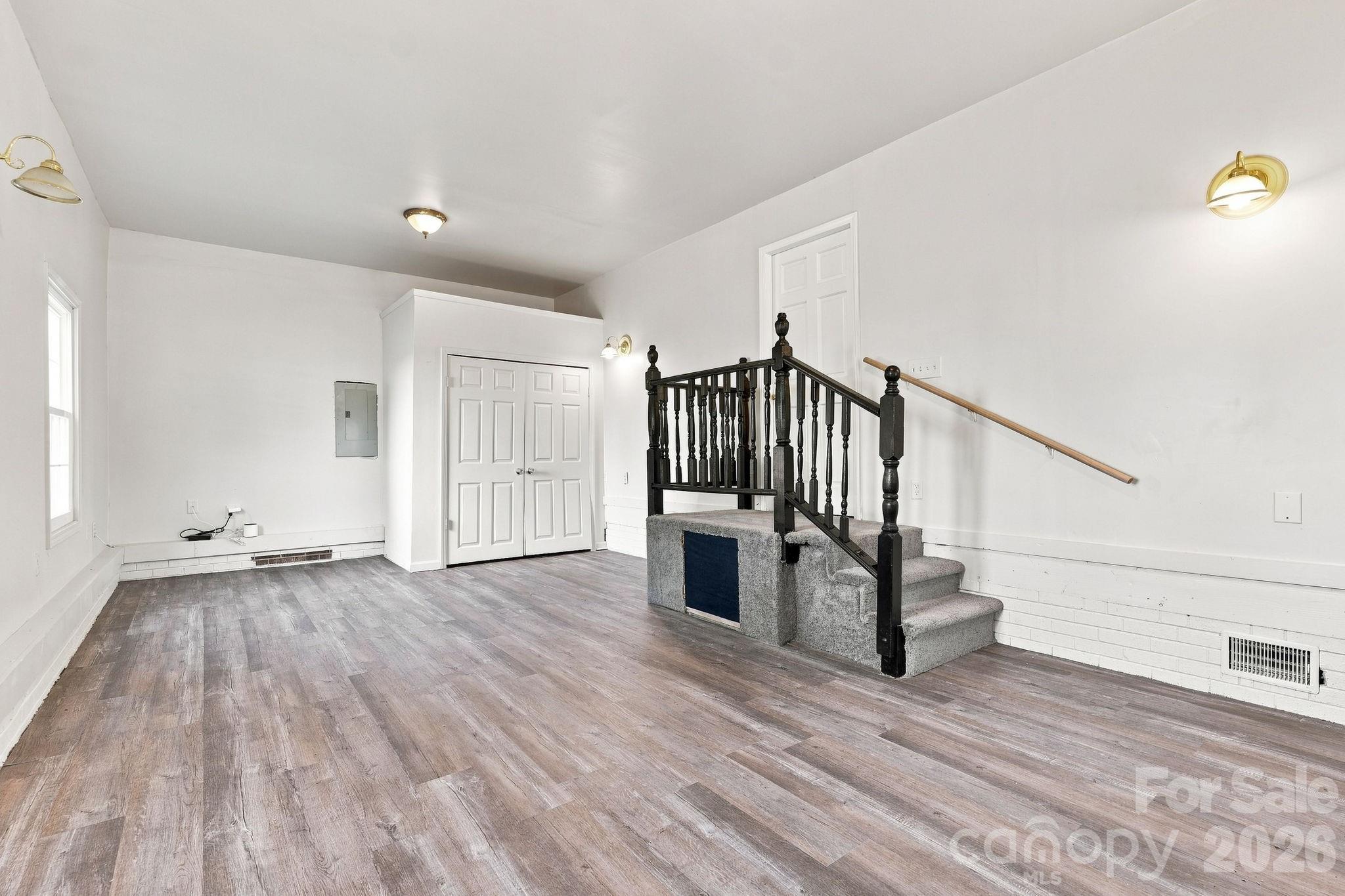 105 Peach Orchard Drive — Greensboro