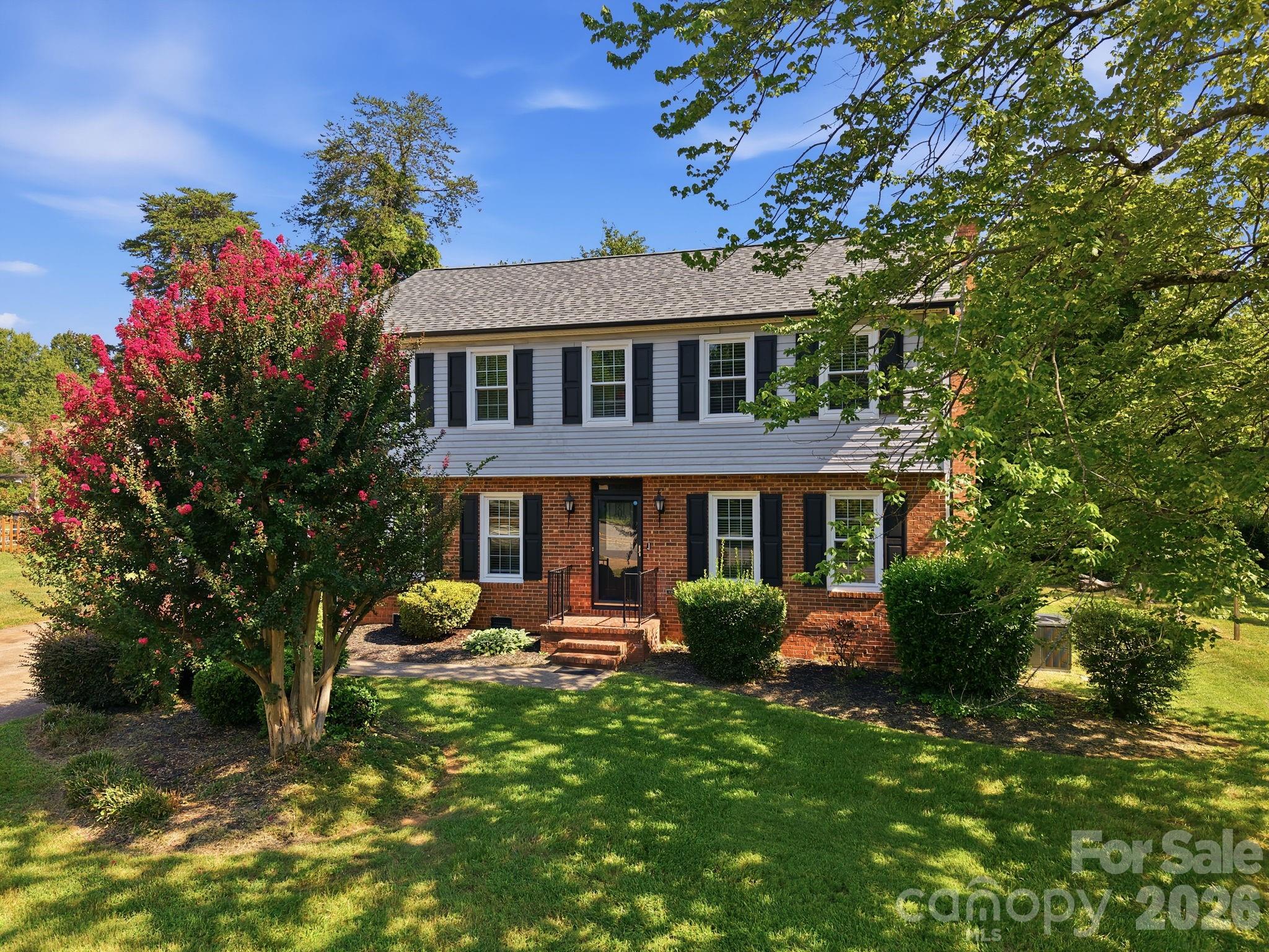 105 Peach Orchard Drive — Greensboro