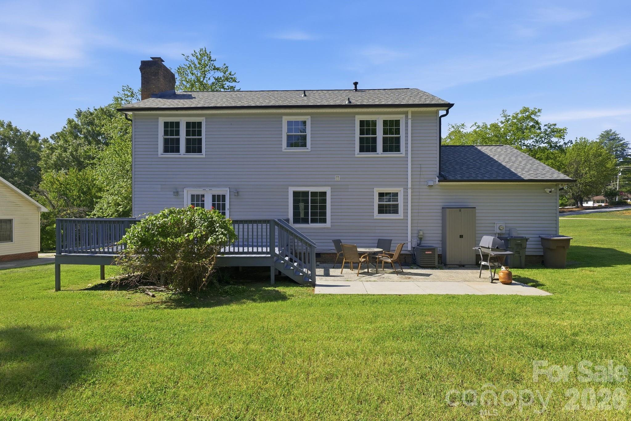 105 Peach Orchard Drive — Greensboro