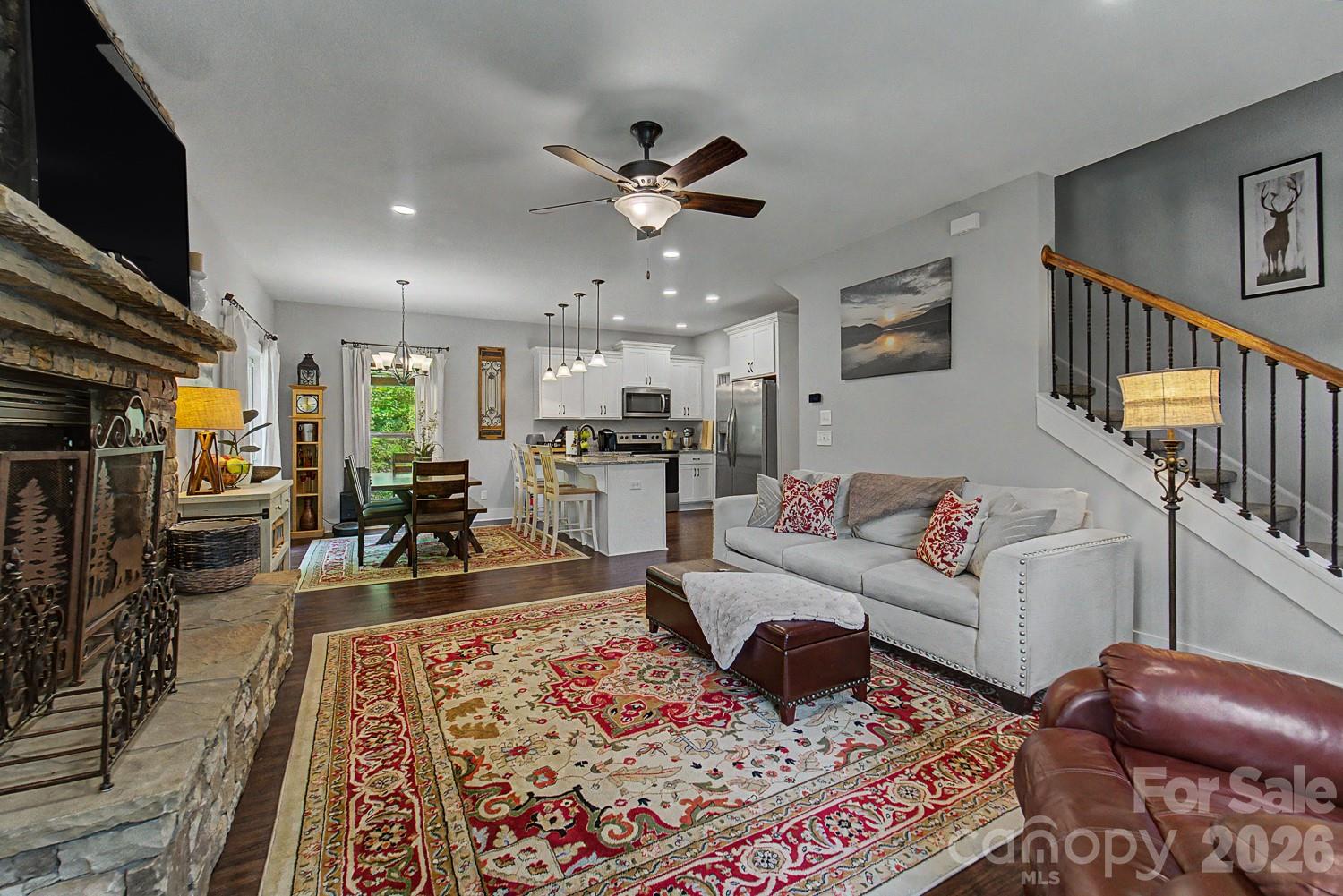 13 Cullsiah Cove Road — Robbinsville