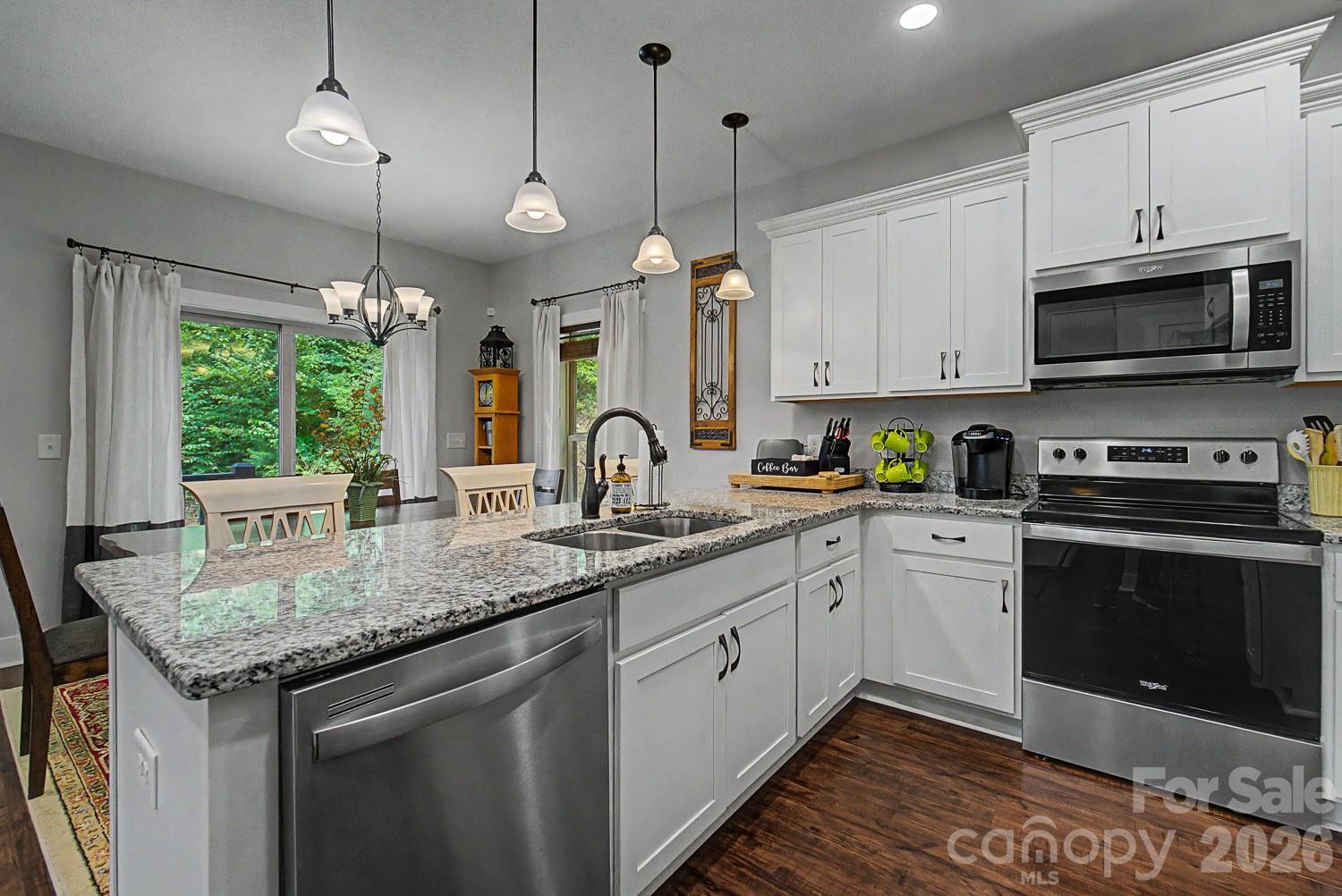 13 Cullsiah Cove Road — Robbinsville
