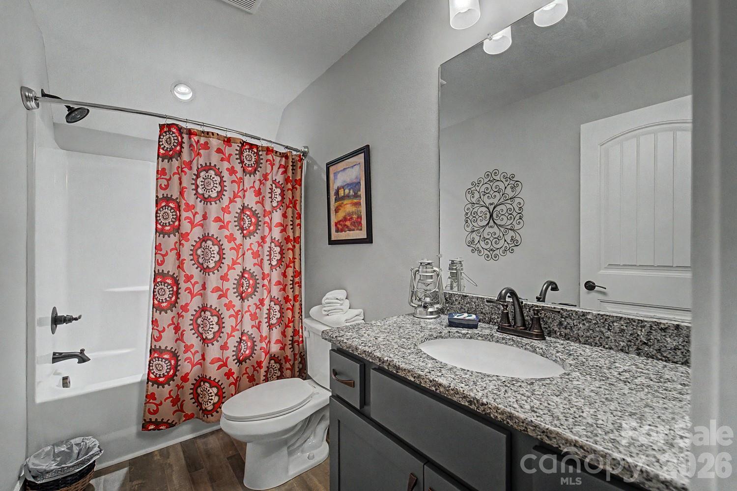 13 Cullsiah Cove Road — Robbinsville