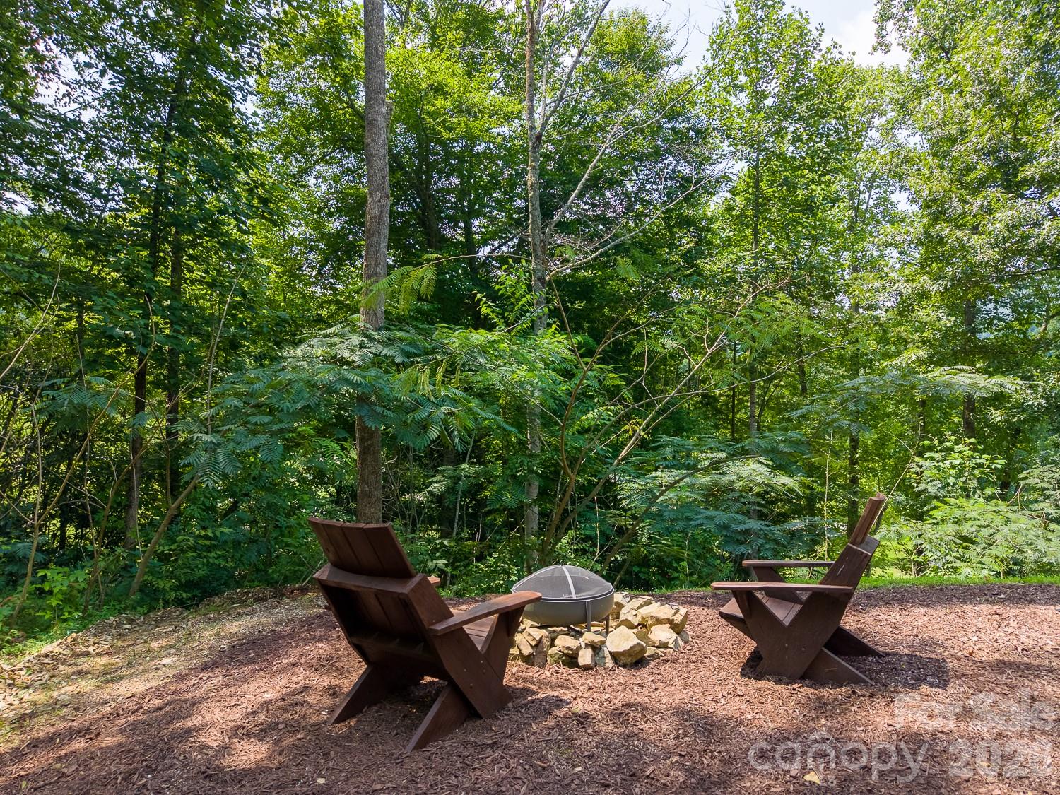 13 Cullsiah Cove Road — Robbinsville