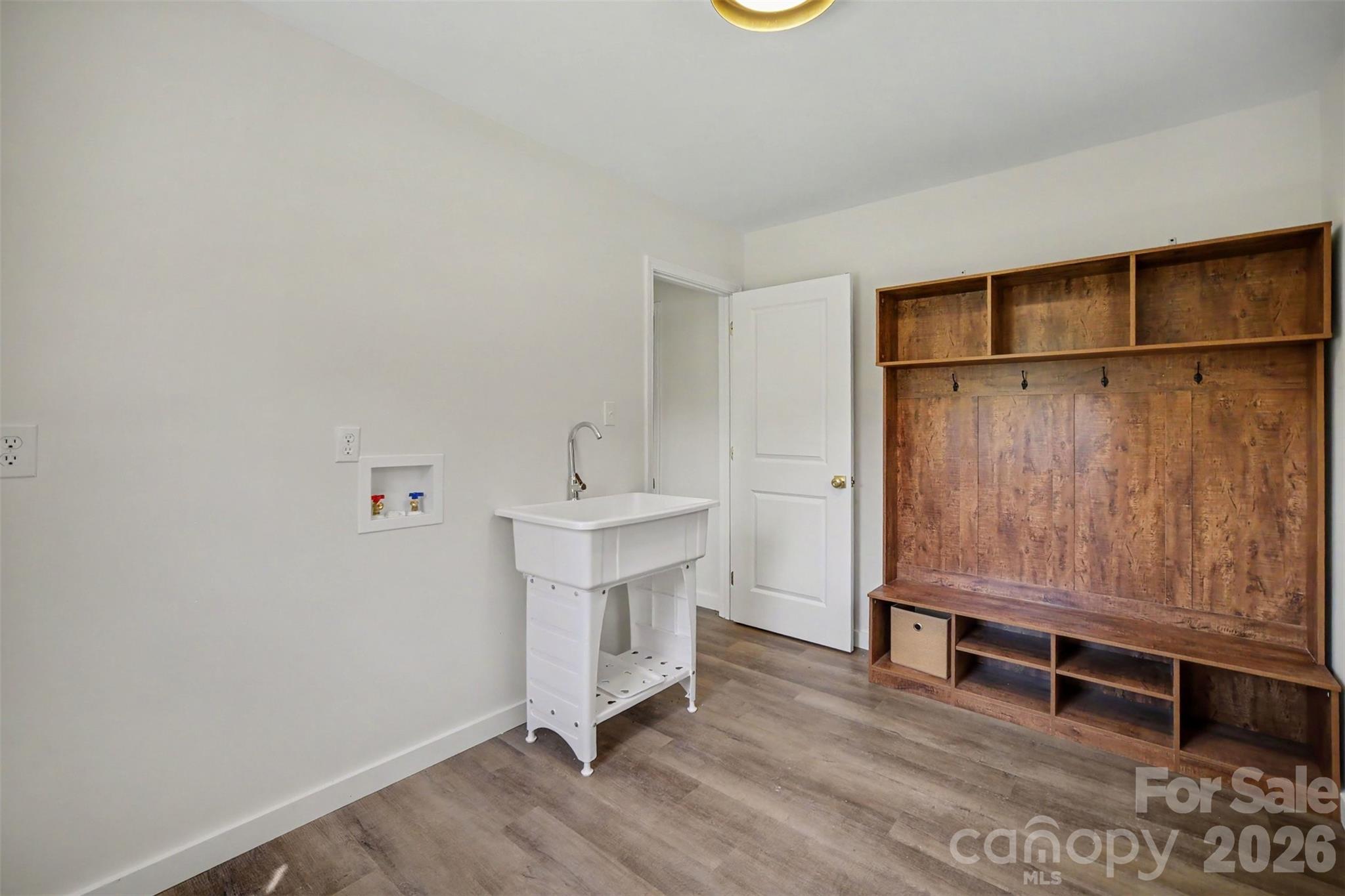 5324 Cheval Place — Charlotte